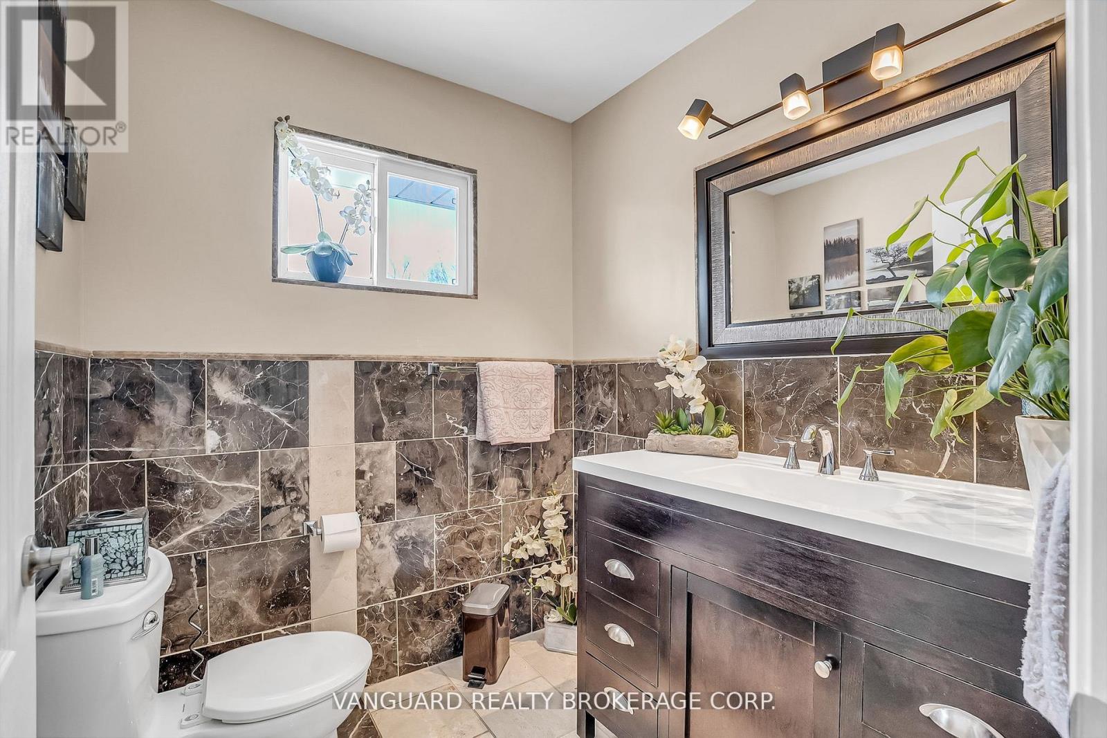 8070 Hornby Road, Halton Hills, Ontario  L0P 1E0 - Photo 24 - W13124324