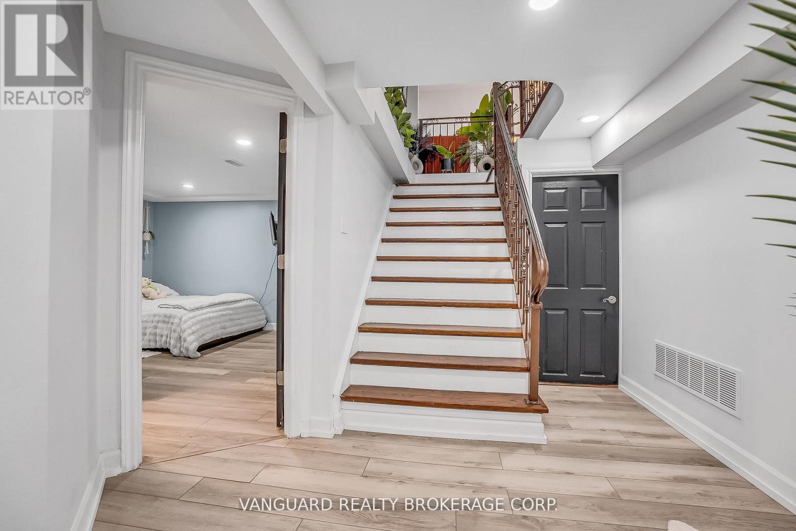 8070 Hornby Road, Halton Hills, Ontario  L0P 1E0 - Photo 26 - W13124324