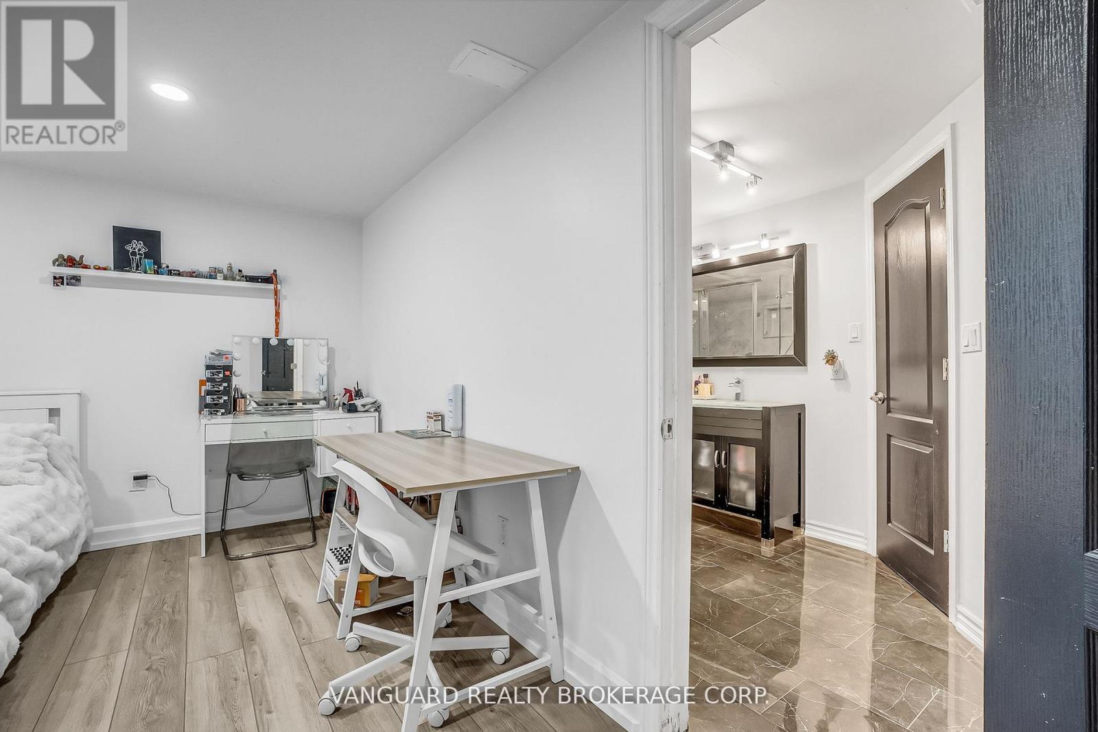 8070 Hornby Road, Halton Hills, Ontario  L0P 1E0 - Photo 35 - W13124324
