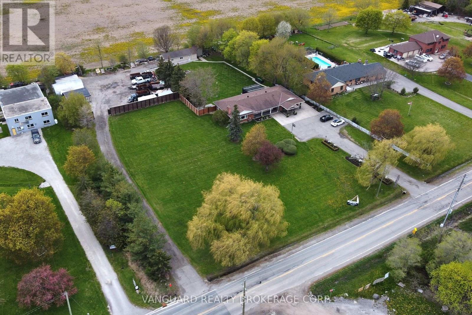 8070 Hornby Road, Halton Hills, Ontario  L0P 1E0 - Photo 13 - W13124328