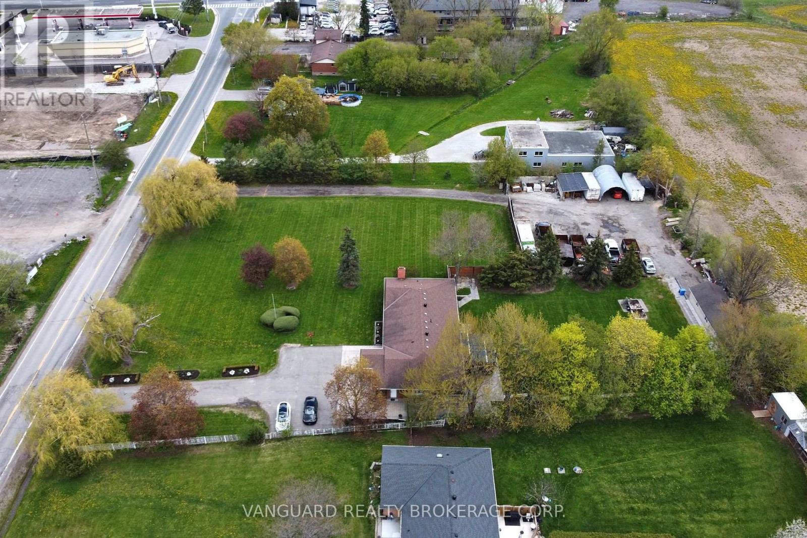 8070 Hornby Road, Halton Hills, Ontario  L0P 1E0 - Photo 8 - W13124328