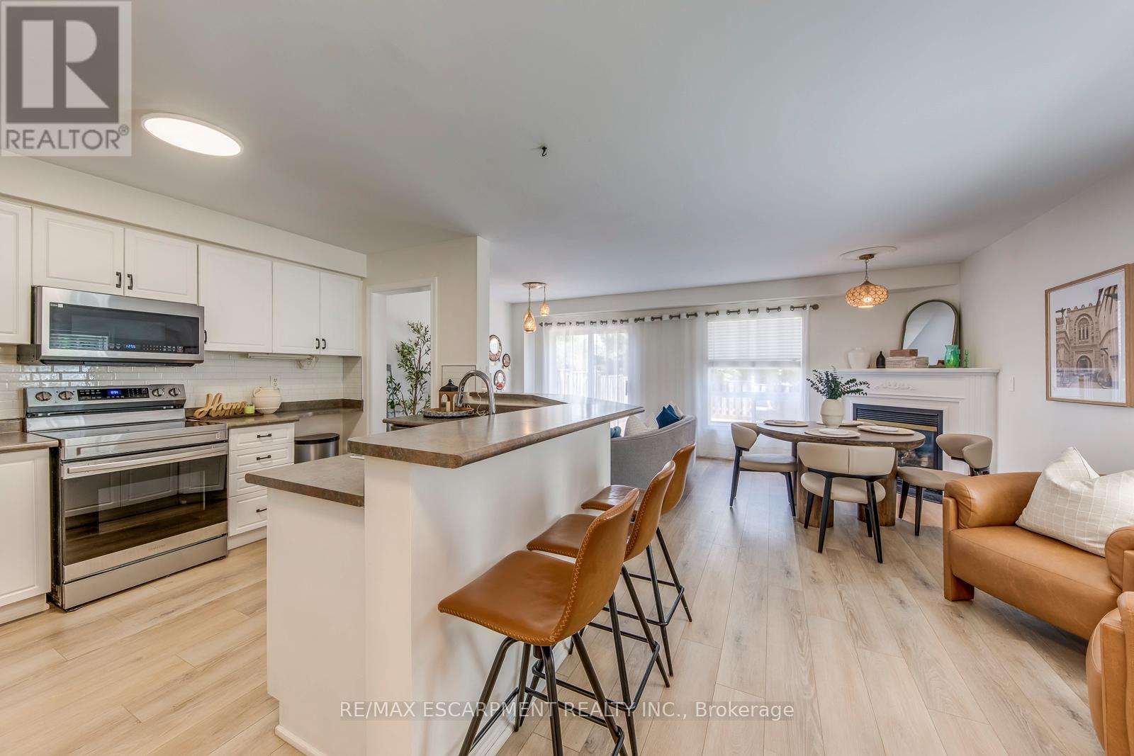 35 - 2871 Darien Road, Burlington (Rose), Ontario  L7M 4R6 - Photo 5 - W13124342