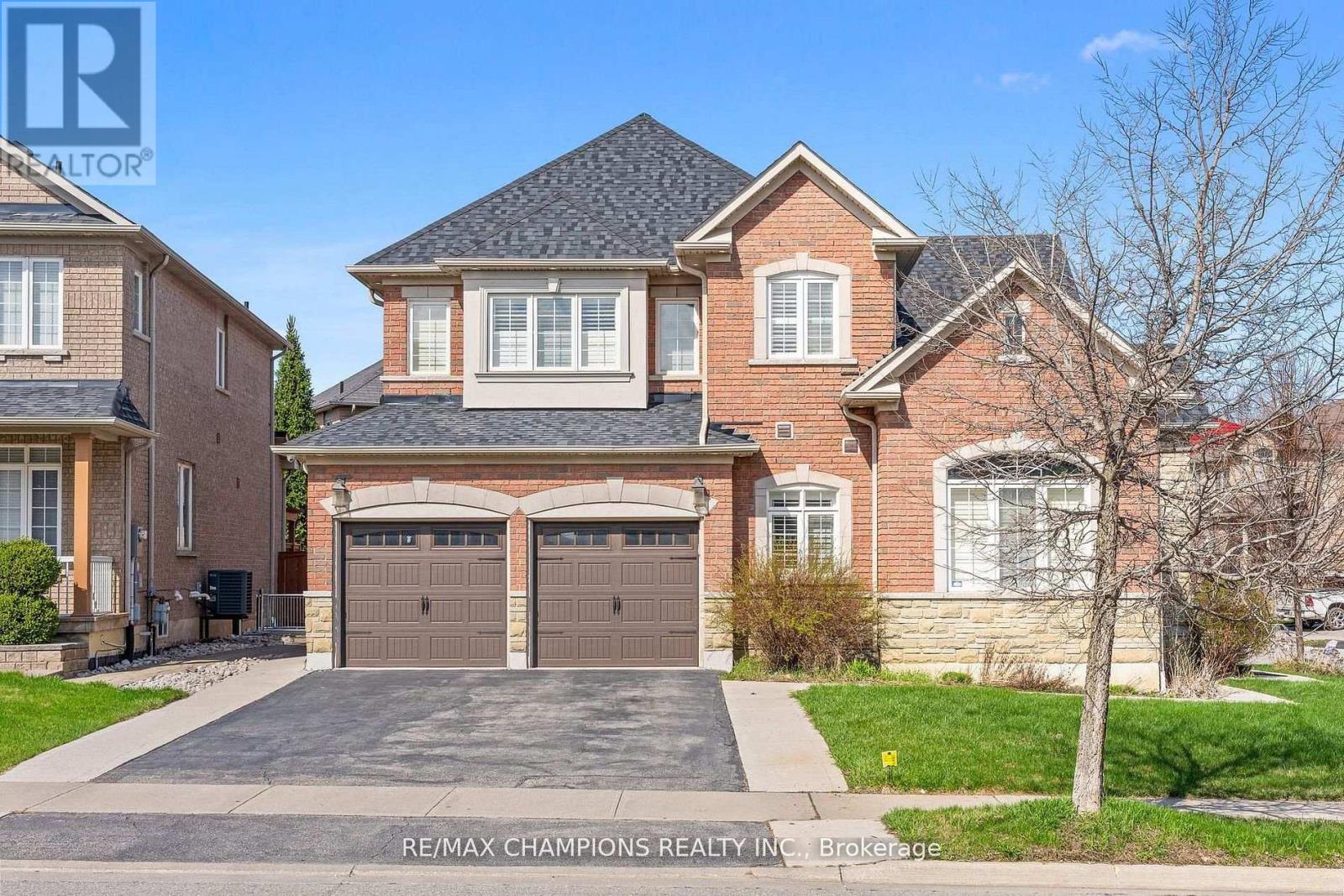 2 KISTLER STREET, Brampton, Ontario