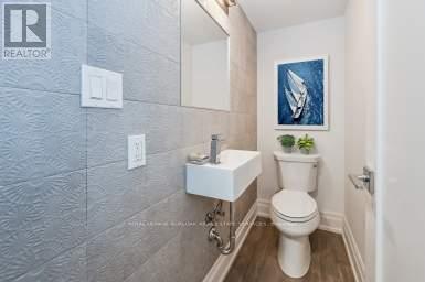 201 - 760 Lakeshore Road E, Mississauga, Ontario  L5E 1C7 - Photo 19 - W13124480
