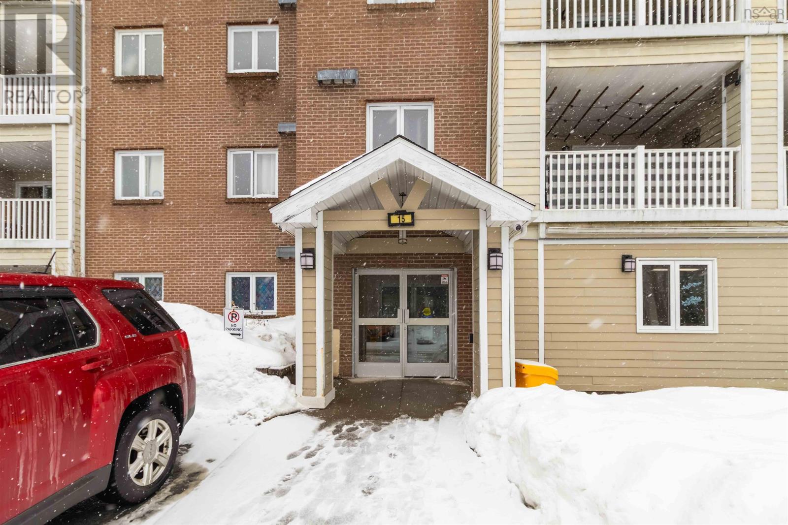 403 15 Langbrae Drive, Halifax, Nova Scotia  B3M 3W5 - Photo 1 - 202602693