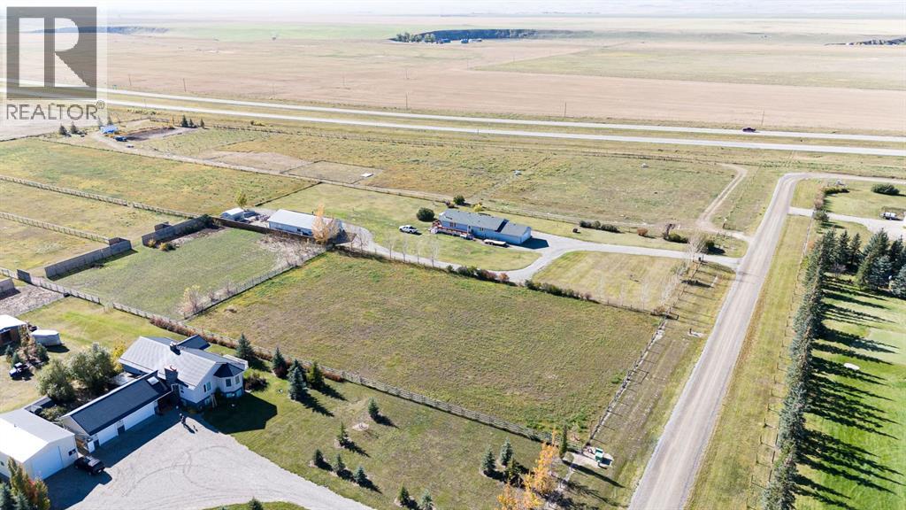 730 Minto Street, Granum, Alberta  T0L 1A0 - Photo 5 - A2265762