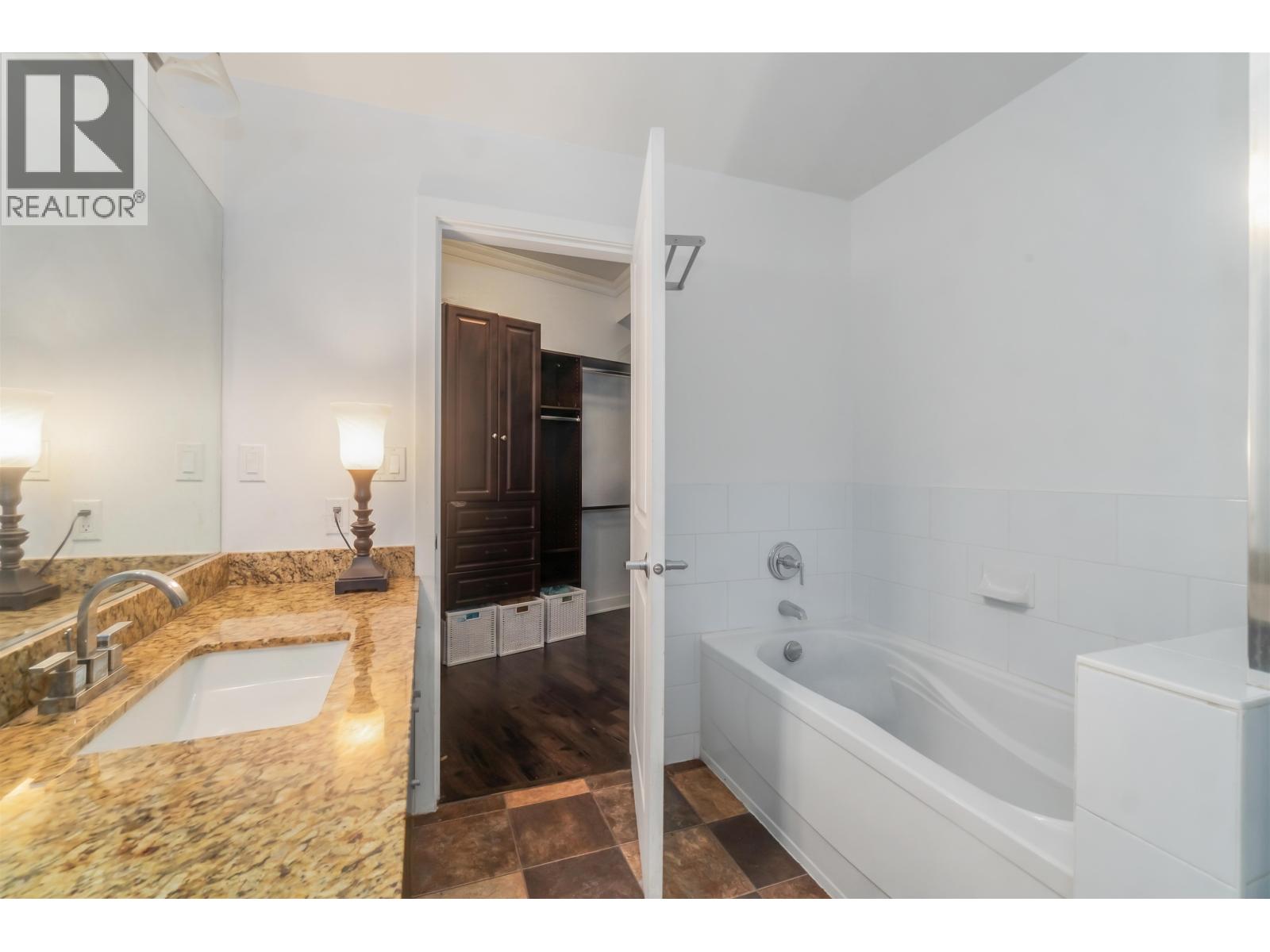 220 225 Francis Way, New Westminster, British Columbia  V3L 0G1 - Photo 19 - R3113801