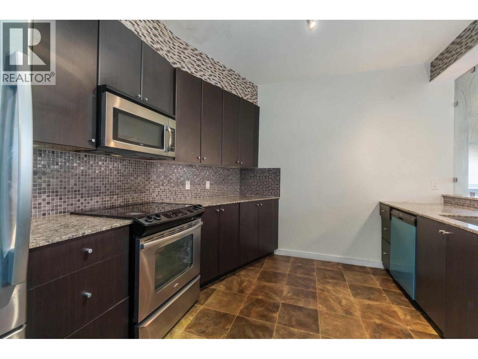 220 225 Francis Way, New Westminster, British Columbia  V3L 0G1 - Photo 10 - R3113801