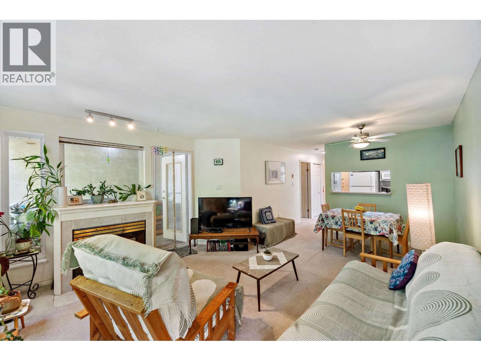 202 7188 Royal Oak Avenue, Burnaby, British Columbia  V5J 4J4 - Photo 13 - R3123212