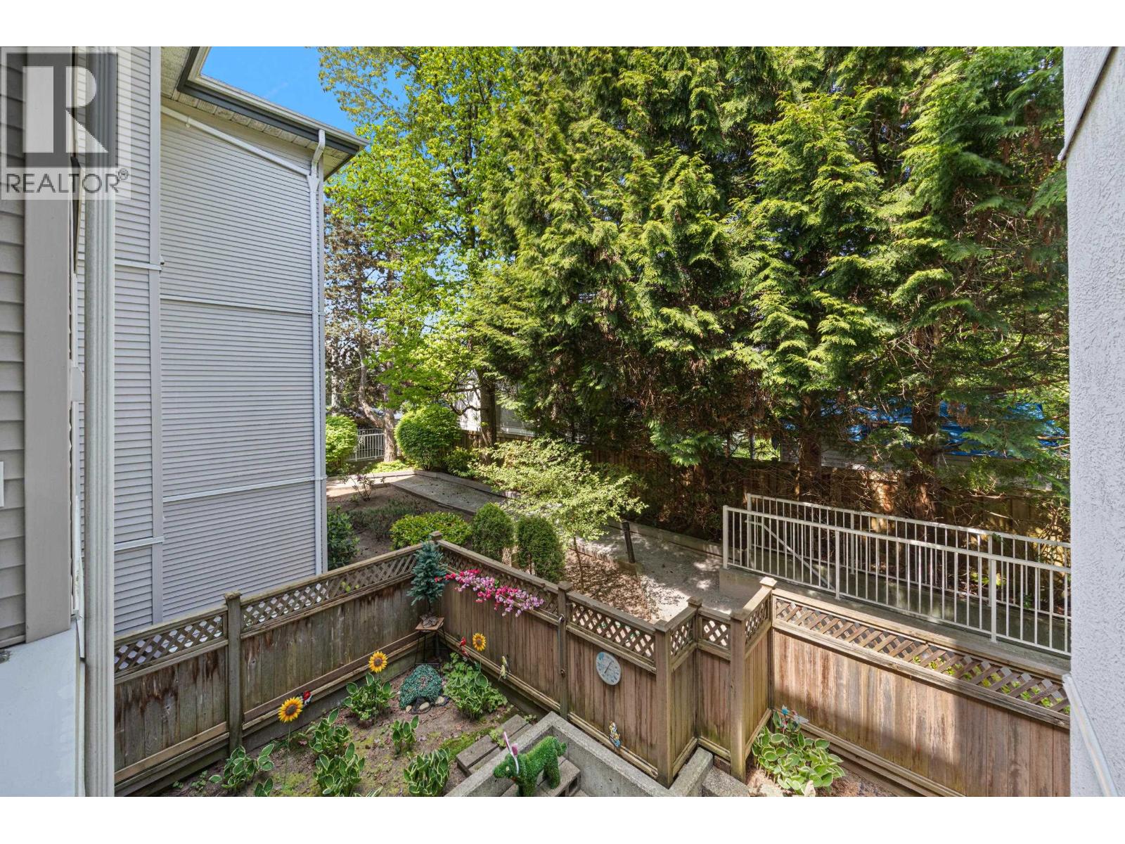 202 7188 Royal Oak Avenue, Burnaby, British Columbia  V5J 4J4 - Photo 31 - R3123212