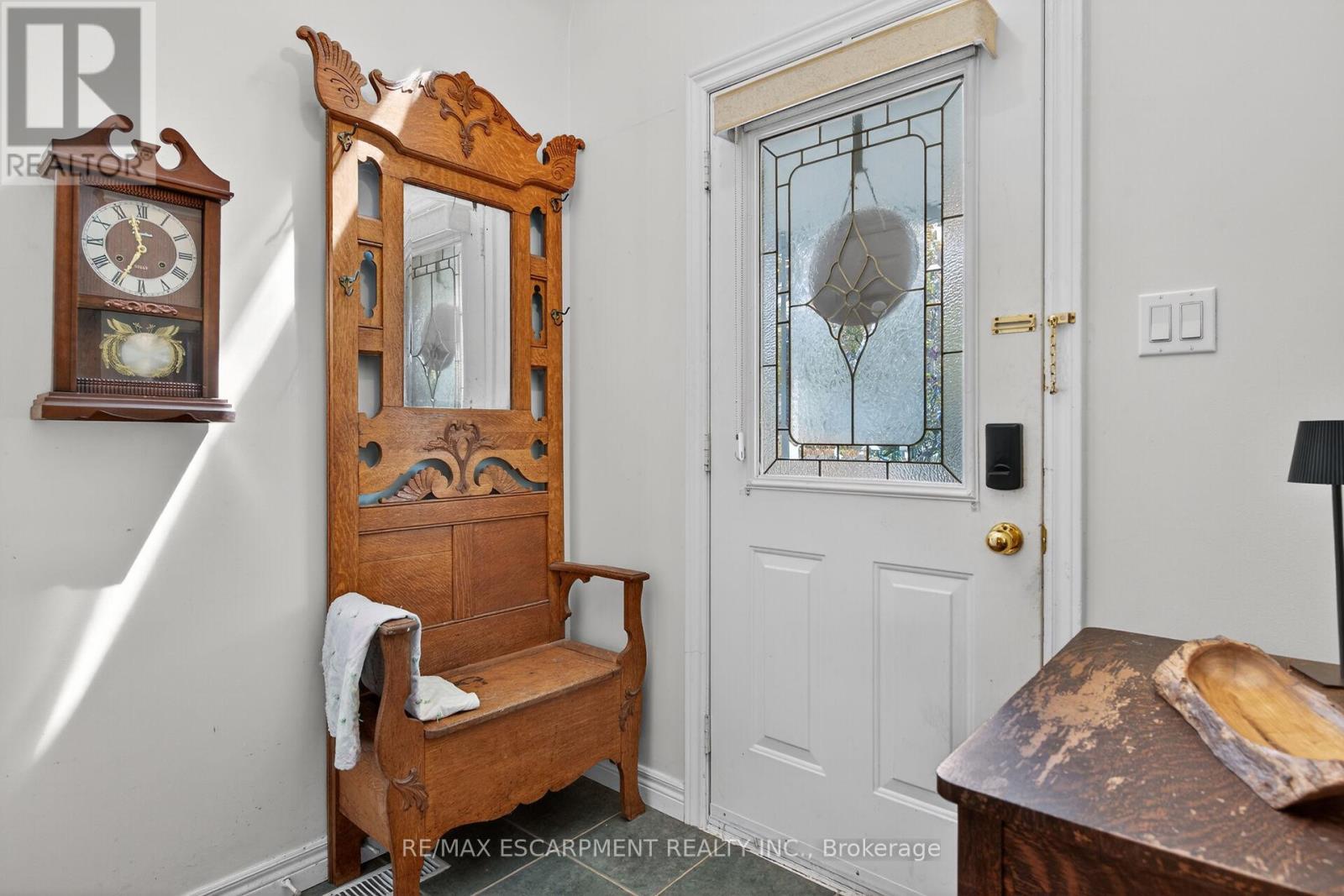 5 Denby Road, Norfolk (Port Dover), Ontario  N0A 1N4 - Photo 6 - X13124350