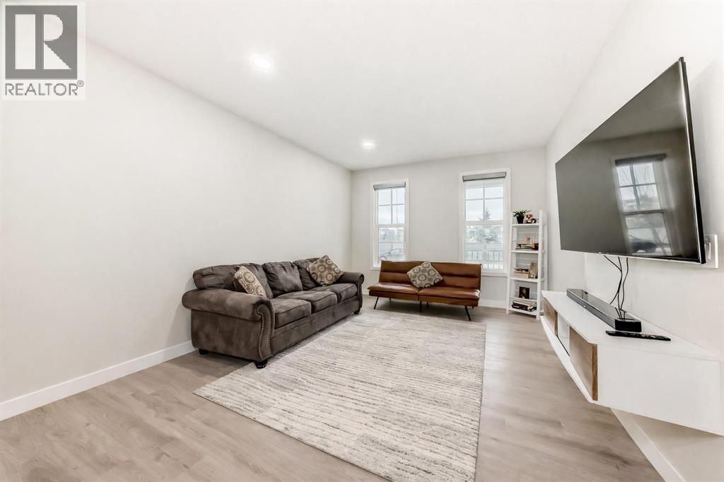 149 Lavender Manor SE, Calgary, Alberta  T3S 0G7 - Photo 7 - A2303116