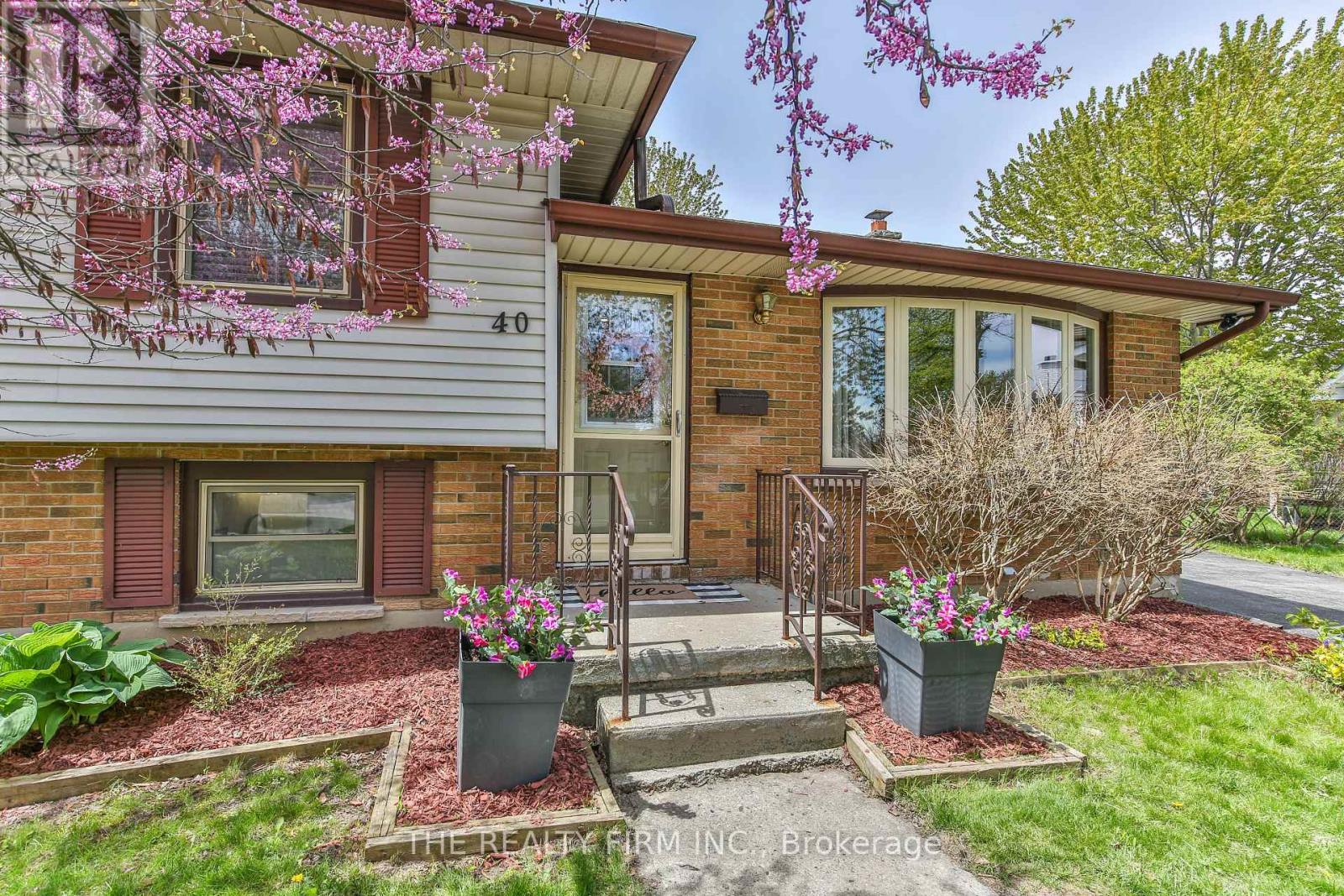 40 Ebury Place, London South, Ontario  N6C 4V4 - Photo 5 - X13124606