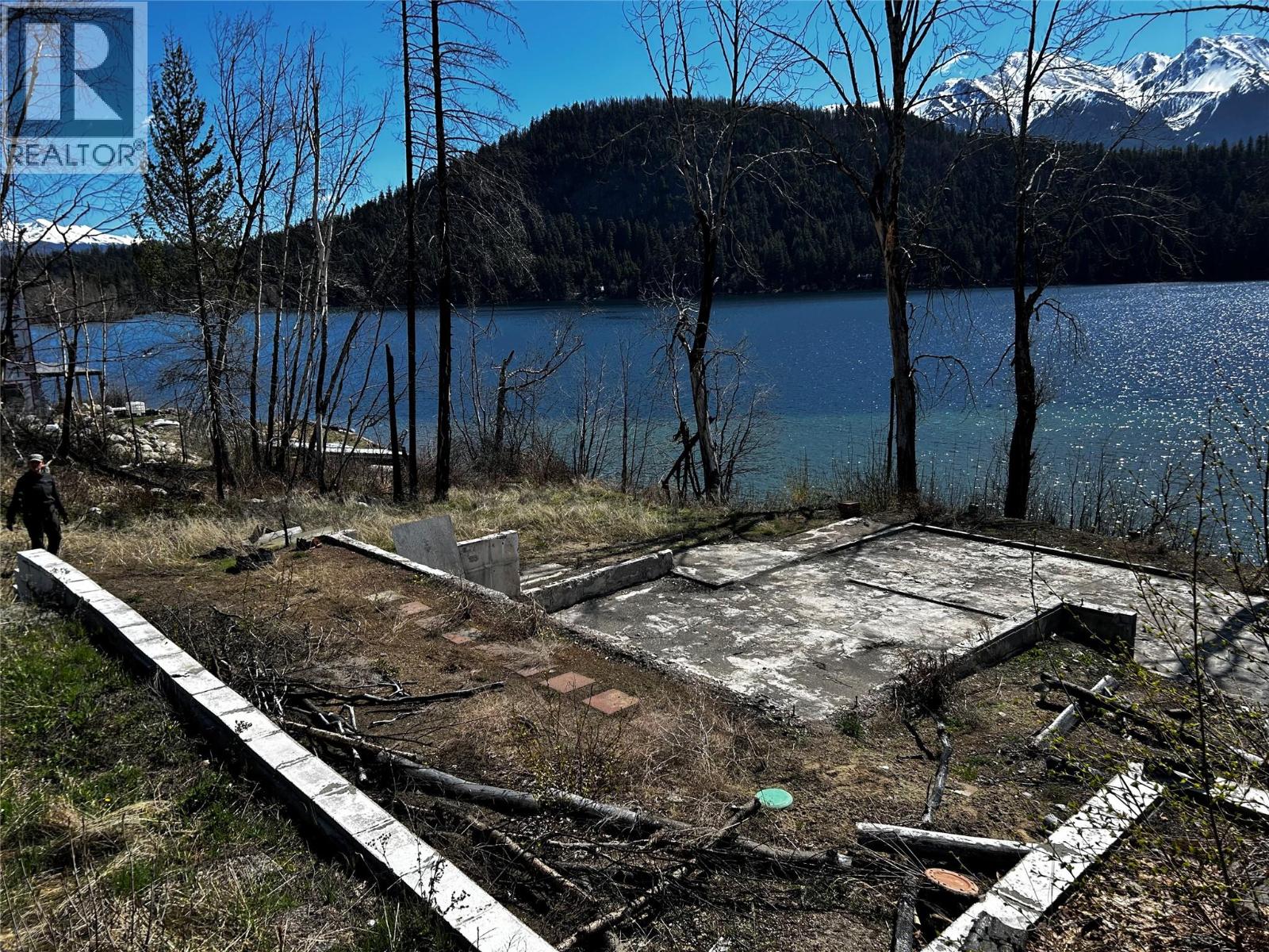 14088 Gun Lake Road, Gold Bridge, British Columbia  V0K 1P0 - Photo 13 - 10384193