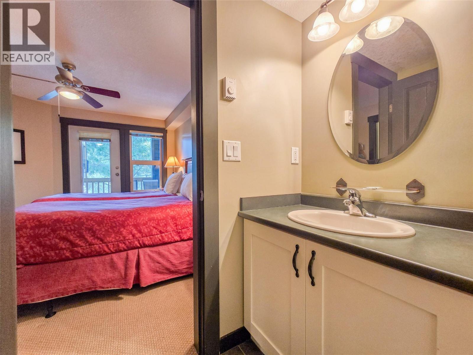 2070 Summit Drive Unit# 308, Panorama, British Columbia  V0A 1T0 - Photo 23 - 10385753