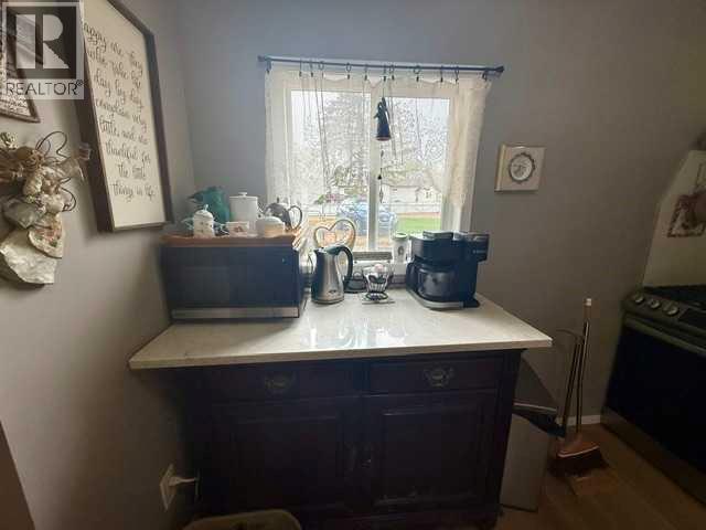 148 4 Street, Drumheller, Alberta  T0J 0Y0 - Photo 7 - A2311031