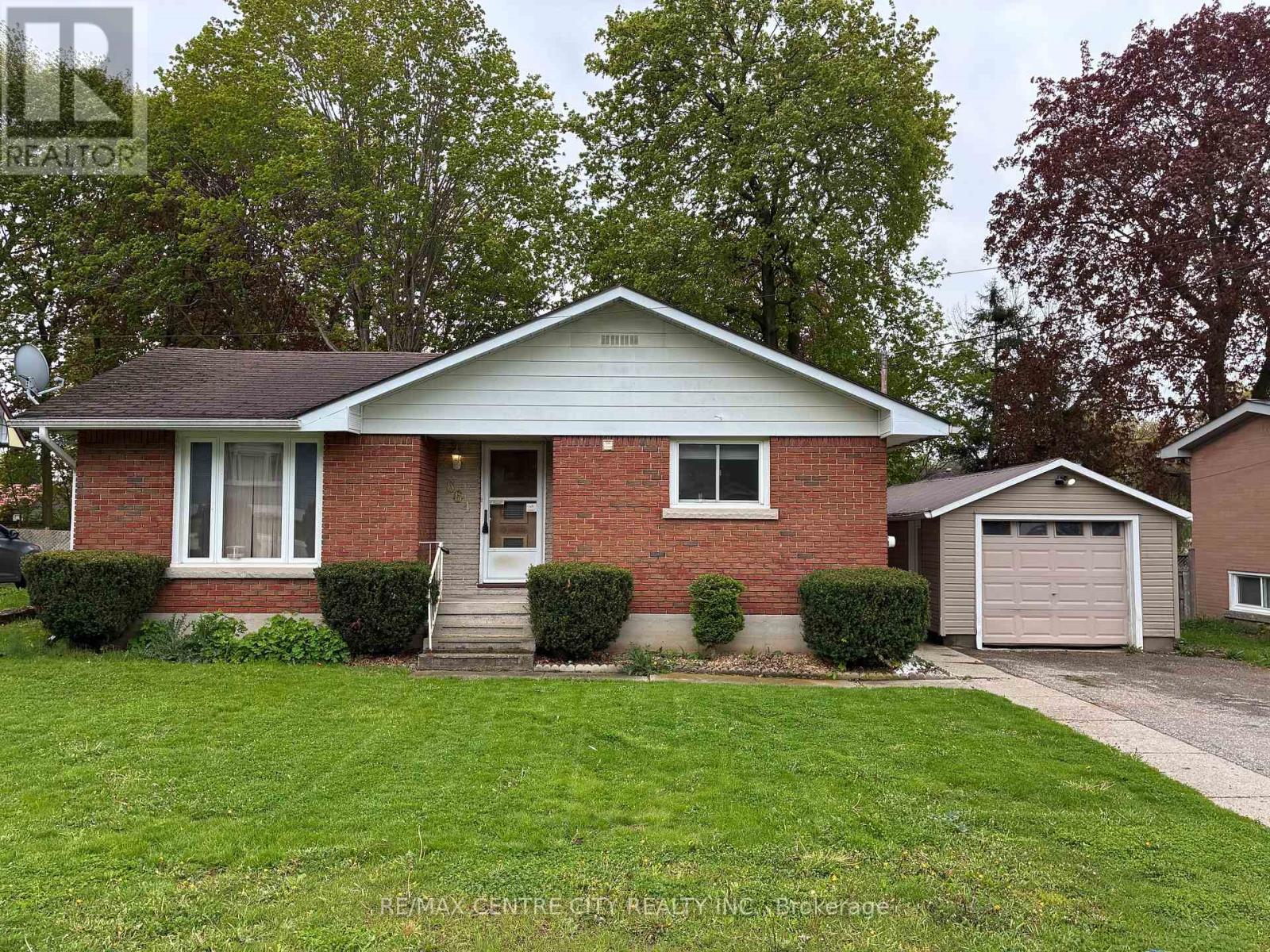 664 MILLER STREET, Woodstock, Ontario