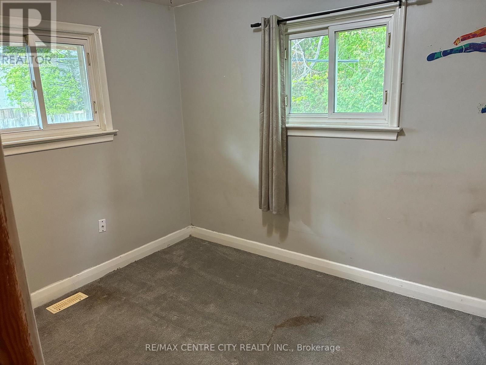 664 Miller Street, Woodstock, Ontario  N4S 5K1 - Photo 12 - X13119348