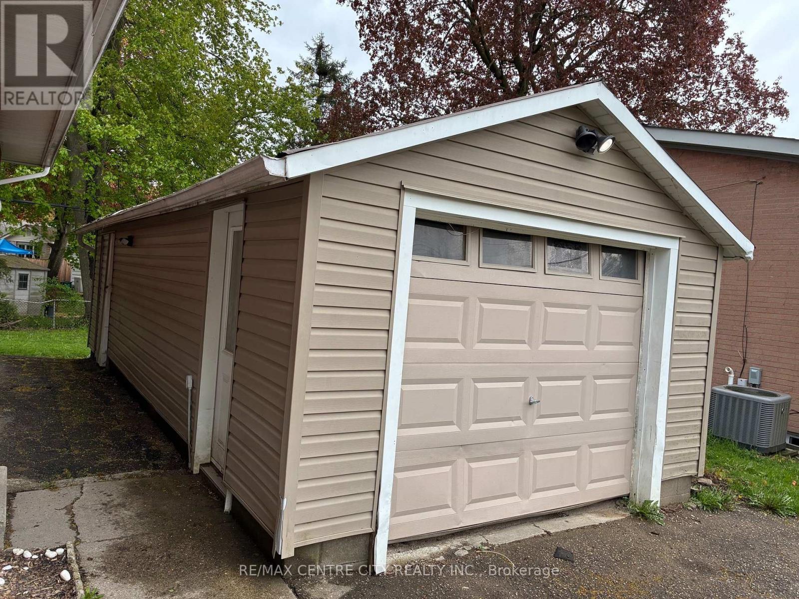 664 Miller Street, Woodstock, Ontario  N4S 5K1 - Photo 25 - X13119348