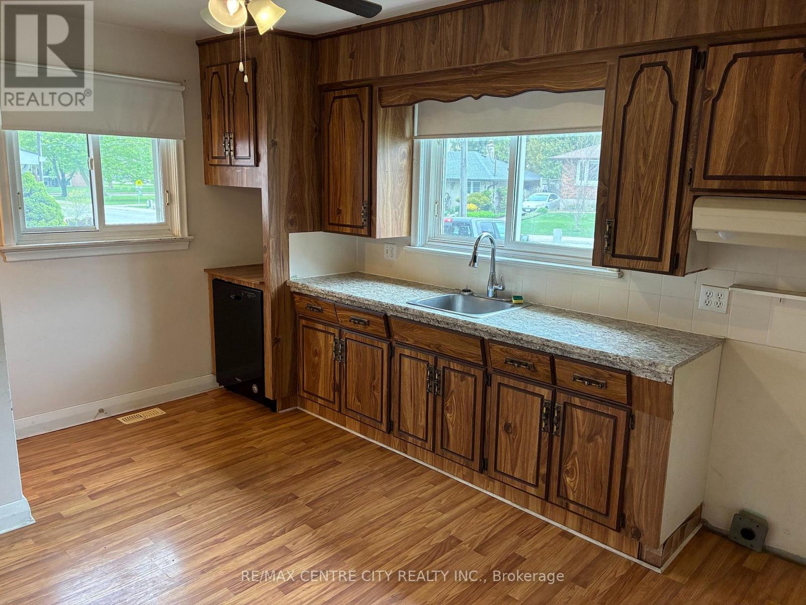 664 Miller Street, Woodstock, Ontario  N4S 5K1 - Photo 6 - X13119348