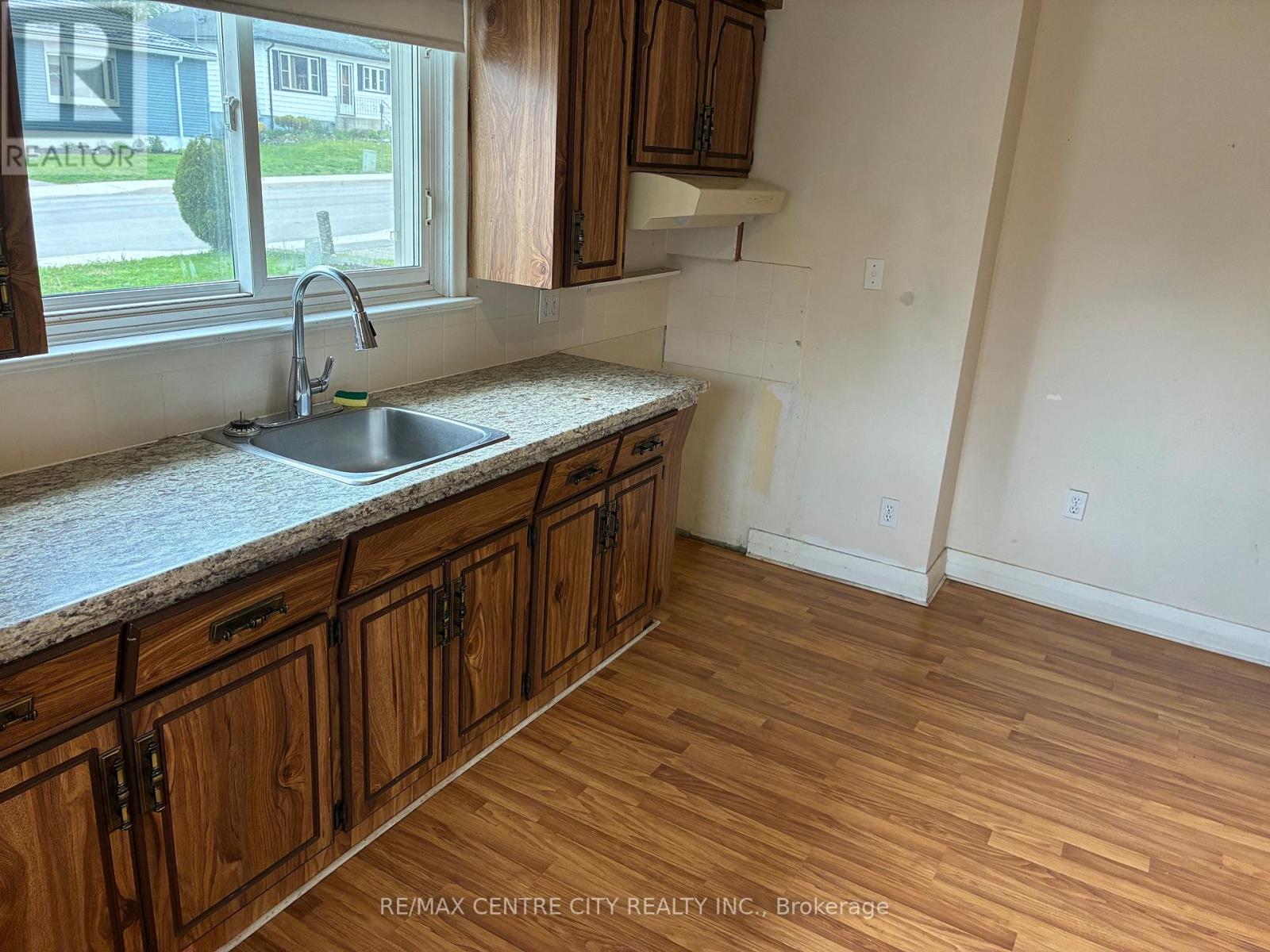 664 Miller Street, Woodstock, Ontario  N4S 5K1 - Photo 7 - X13119348