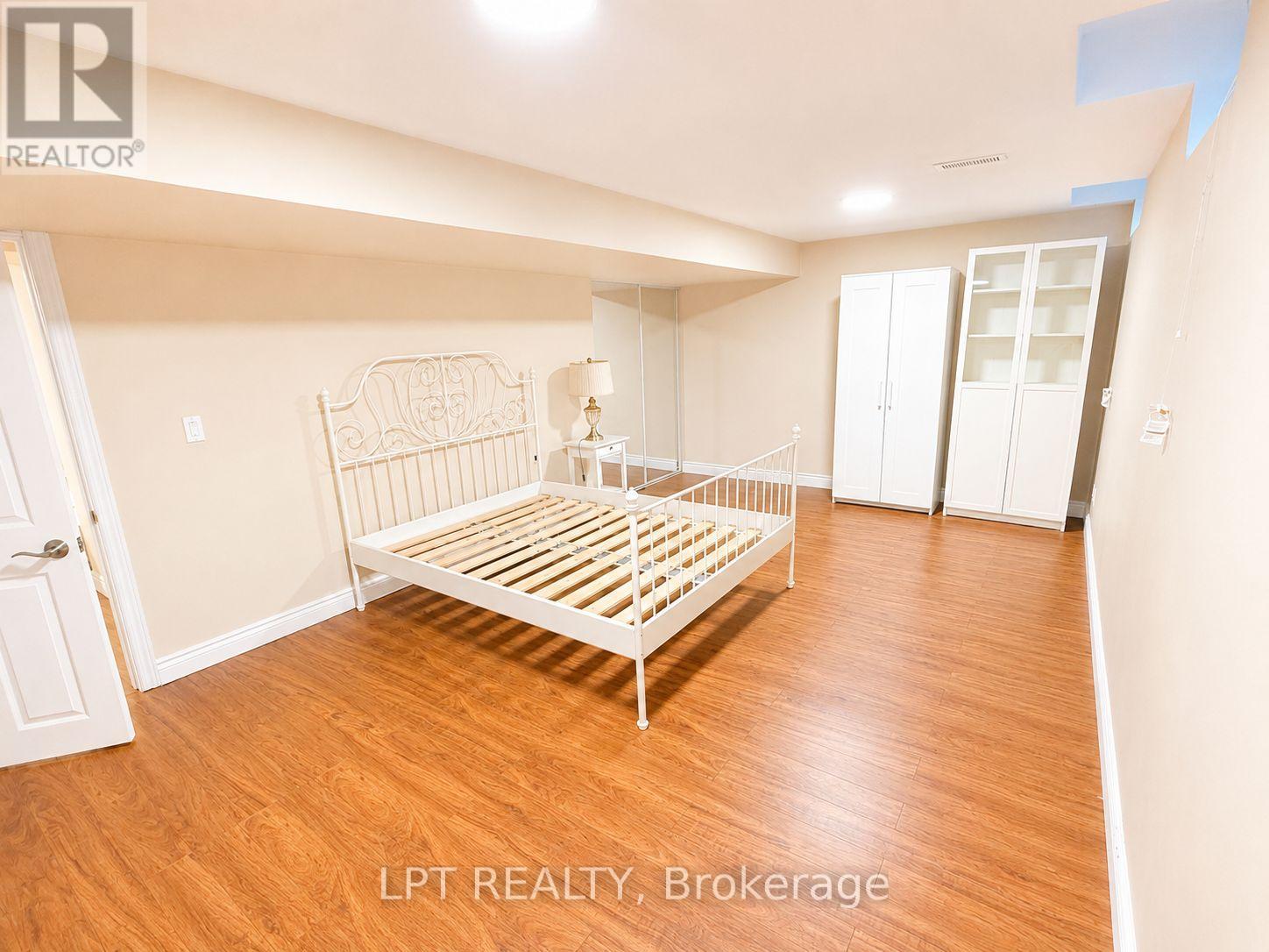 BASEMENT - 14 HAZELTON AVENUE, Markham, Ontario