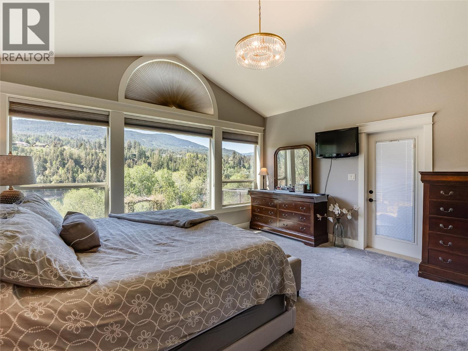 943 Riverview Place, Castlegar, British Columbia  V1N 4L1 - Photo 53 - 10386880