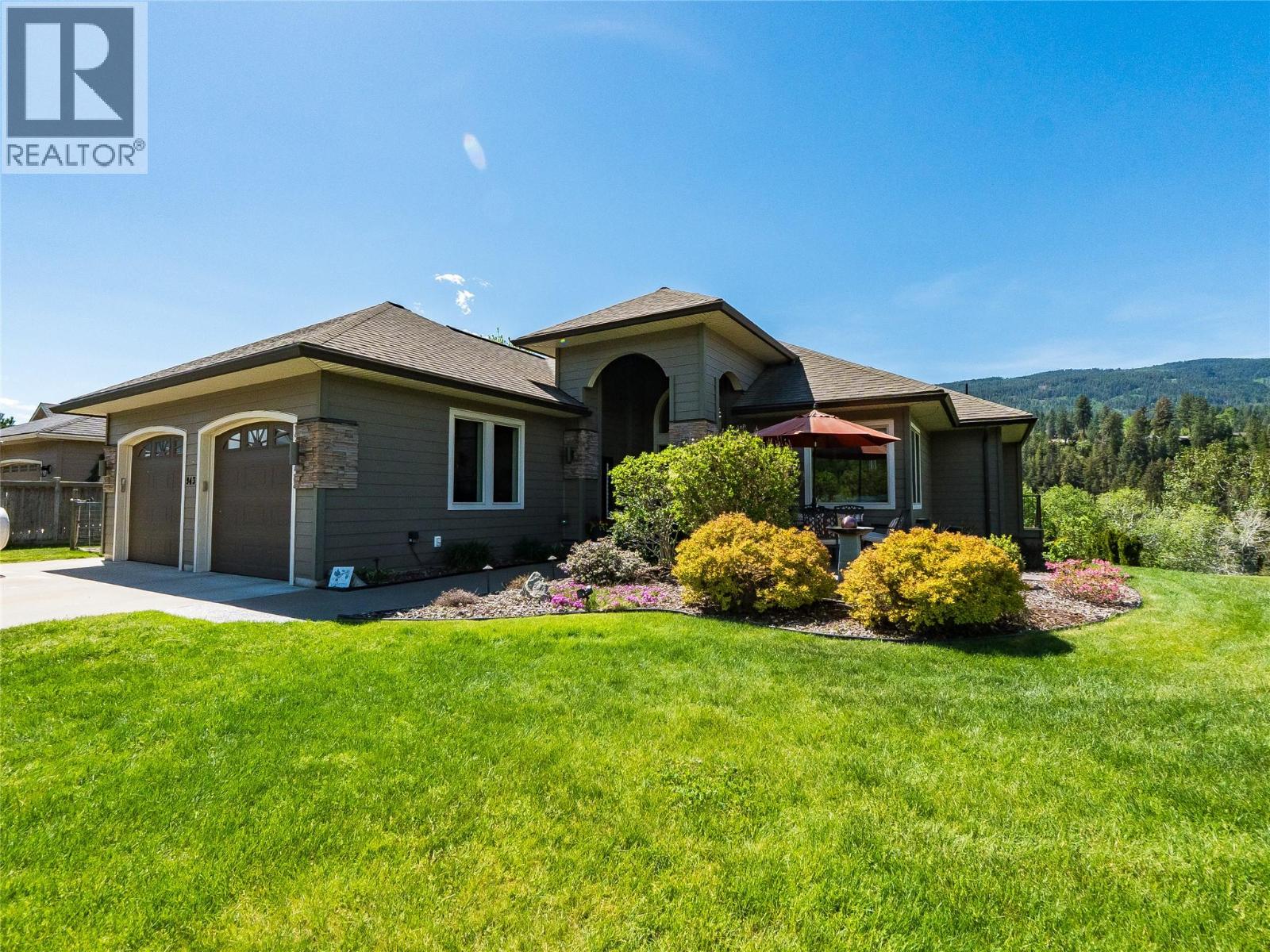 943 Riverview Place, Castlegar, British Columbia  V1N 4L1 - Photo 88 - 10386880