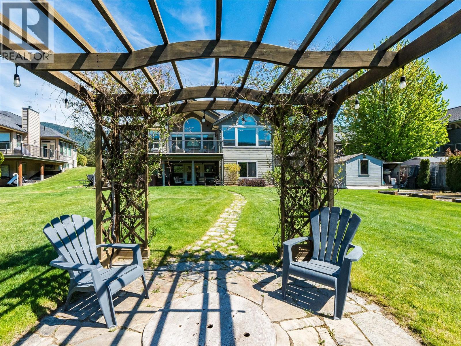 943 Riverview Place, Castlegar, British Columbia  V1N 4L1 - Photo 93 - 10386880