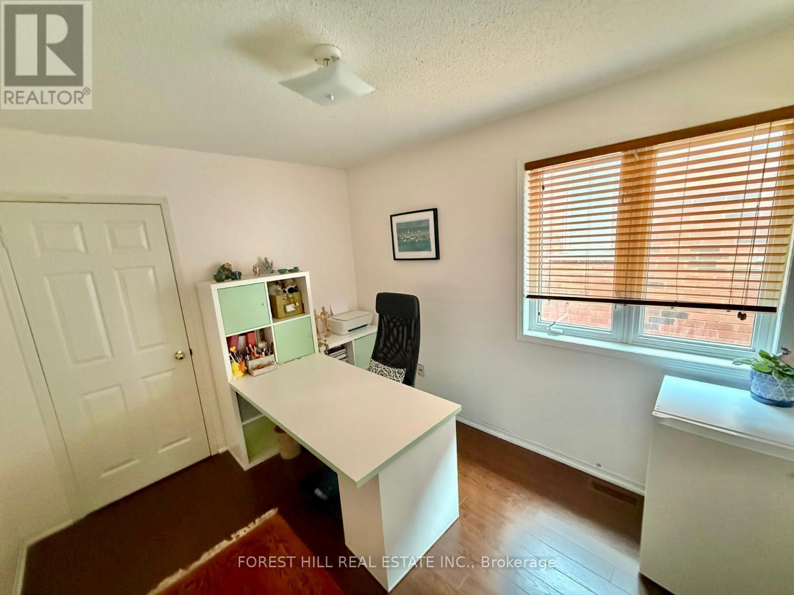 54 Timberview Drive, Vaughan, Ontario  L4J 8M3 - Photo 15 - N12984210