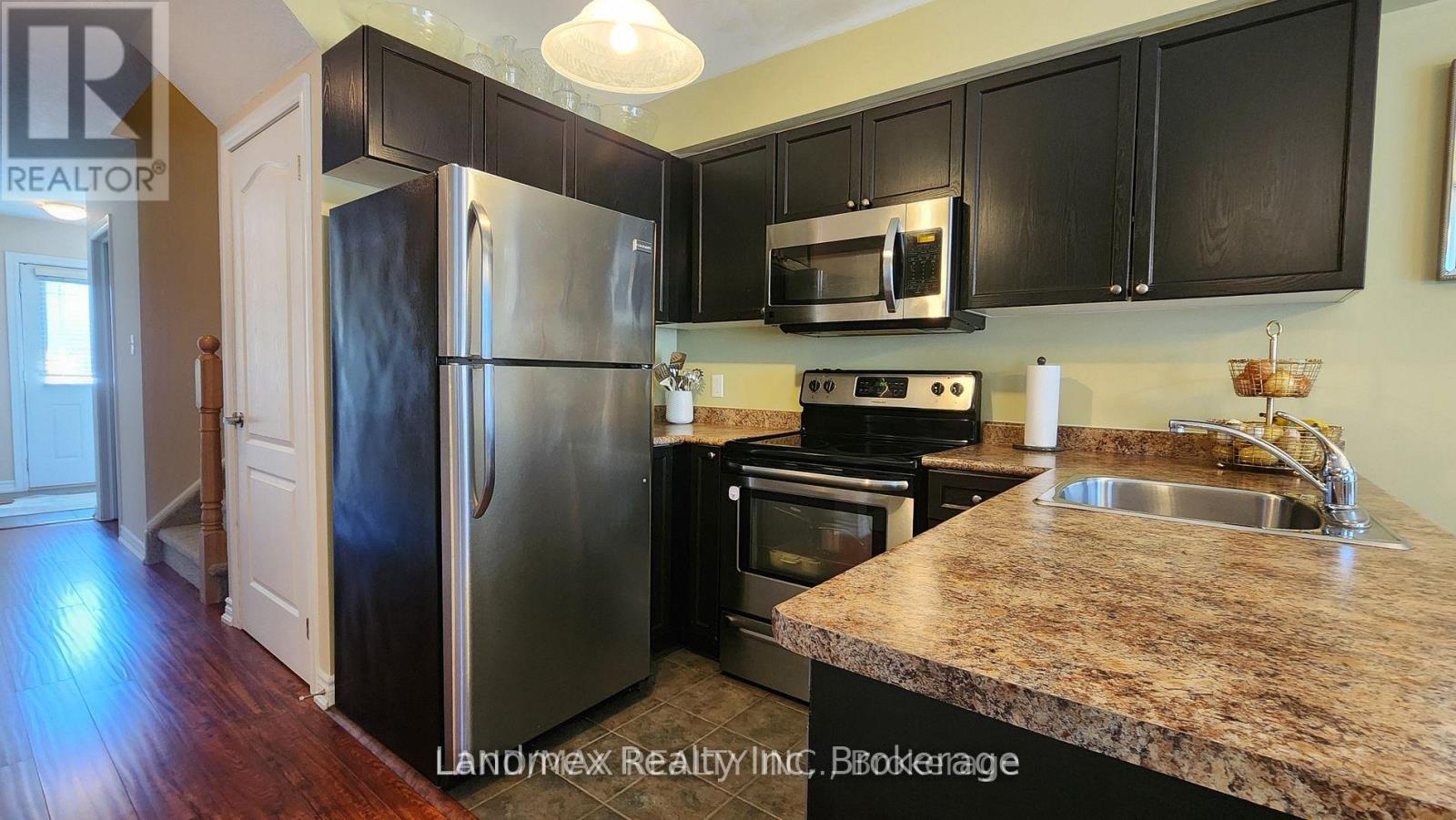 43 - 227 Harvie Road, Barrie, Ontario  L4N 9P8 - Photo 7 - S12549610