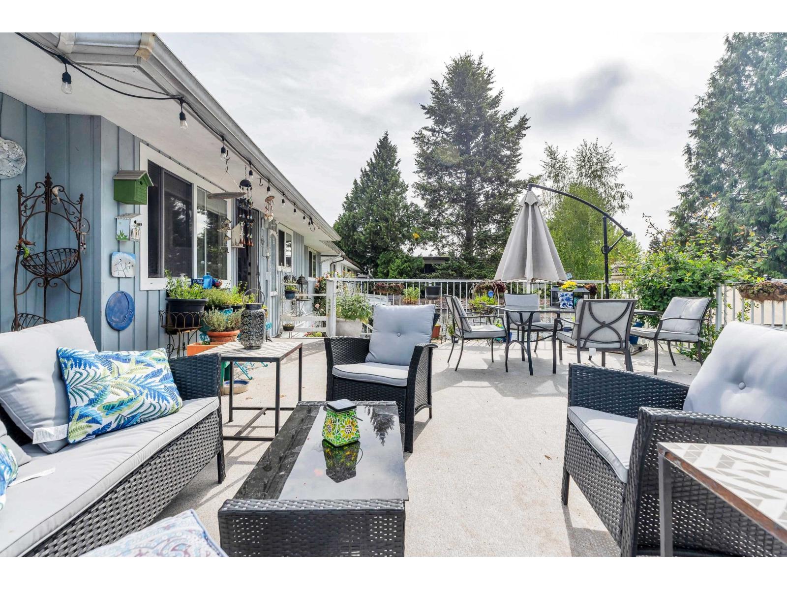 13890 Blackburn Avenue, White Rock, British Columbia  V4B 2Z2 - Photo 13 - R3122023