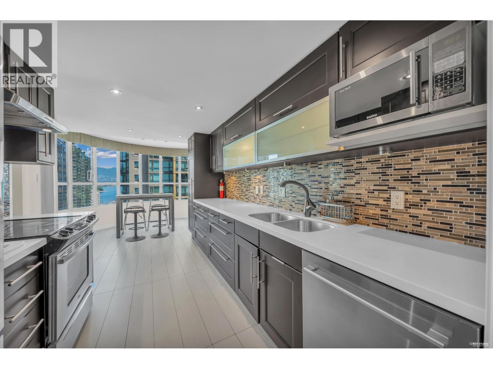 601 717 Jervis Street, Vancouver, British Columbia  V6E 4L5 - Photo 13 - R3123241