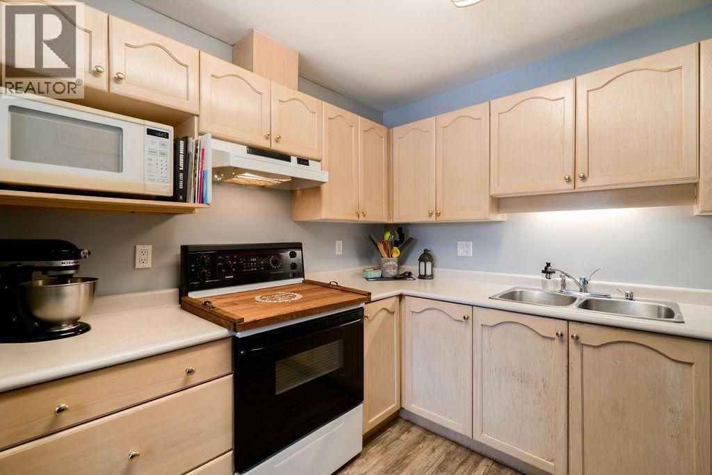 203 19130 Ford Road, Pitt Meadows, British Columbia  V3Y 2P1 - Photo 4 - R3123258