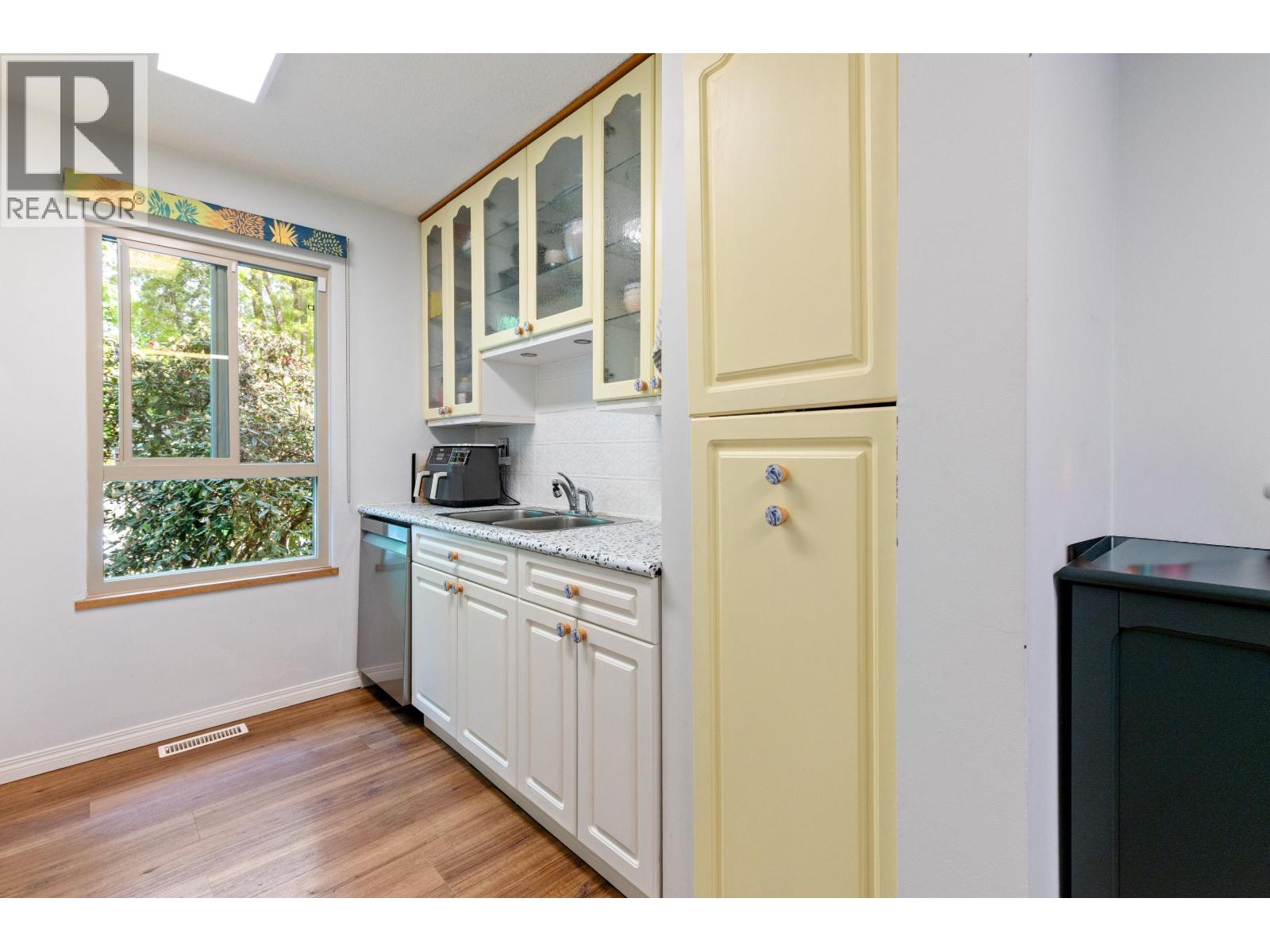 128 Brookside Drive, Port Moody, British Columbia  V3H 3H6 - Photo 13 - R3123282