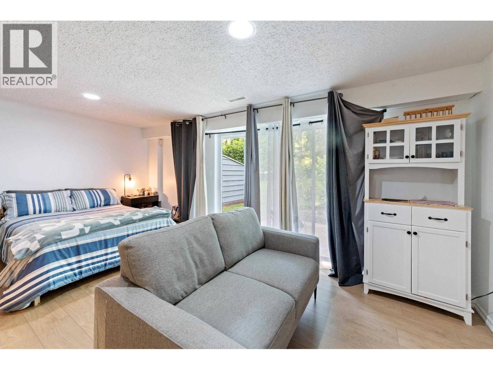 128 Brookside Drive, Port Moody, British Columbia  V3H 3H6 - Photo 28 - R3123282