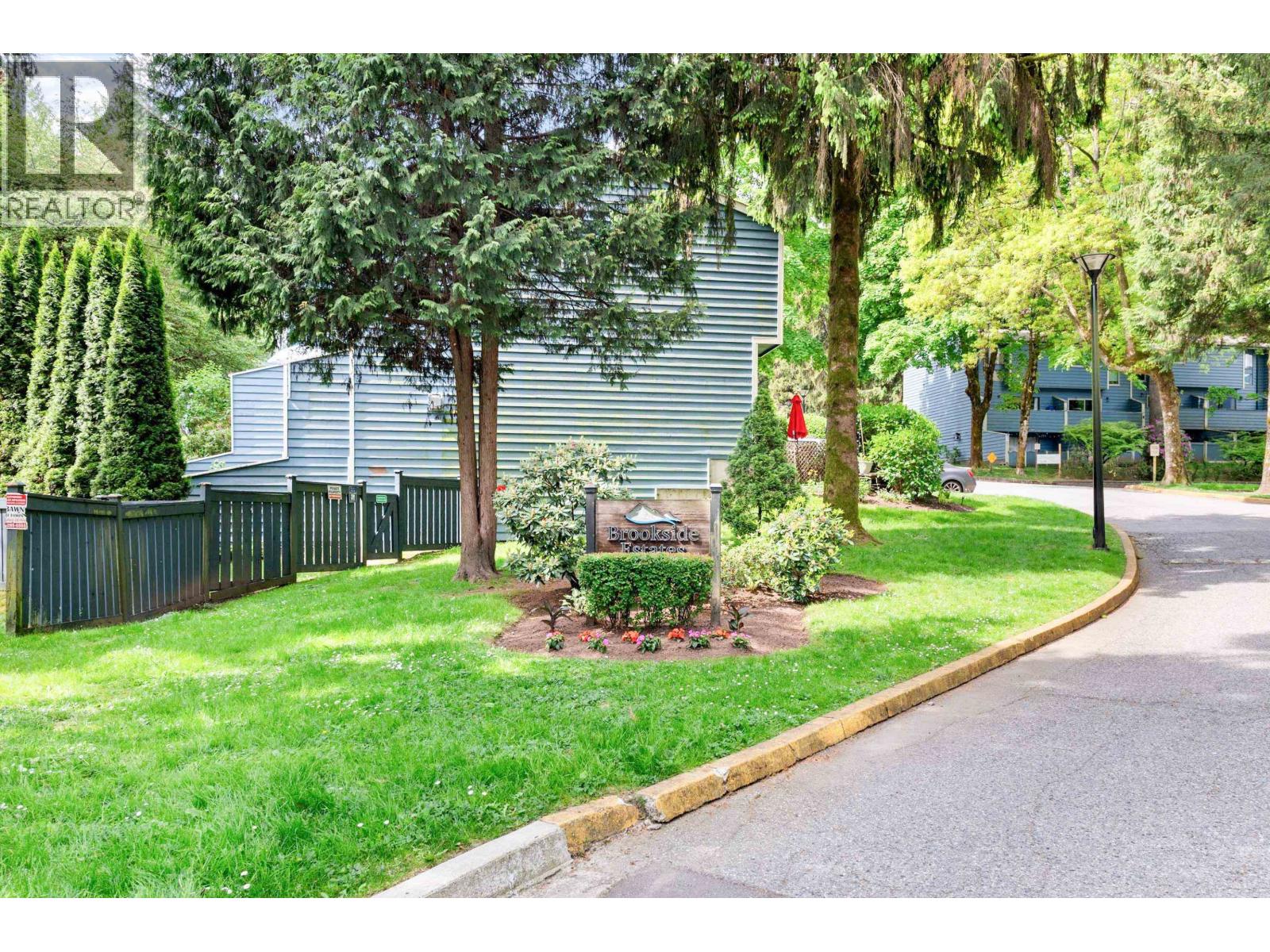 128 Brookside Drive, Port Moody, British Columbia  V3H 3H6 - Photo 3 - R3123282
