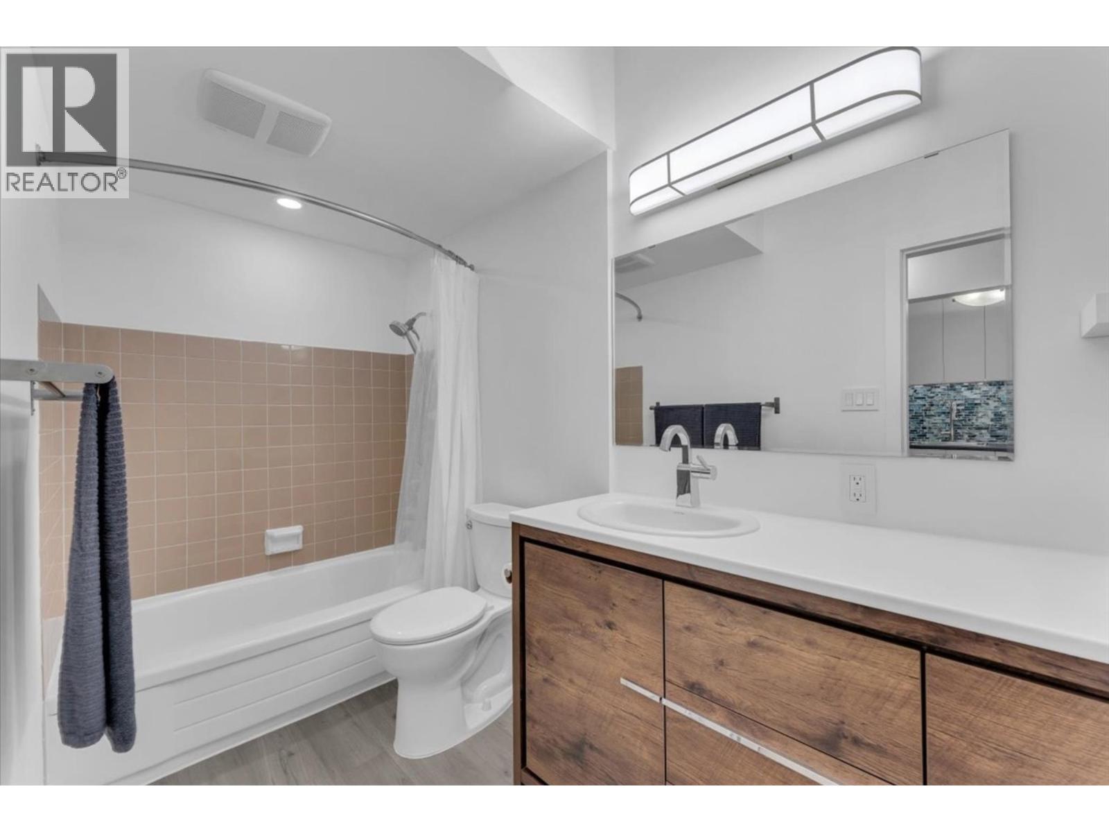 207 1655 Nelson Street, Vancouver, British Columbia  V6G 1M4 - Photo 13 - R3123289