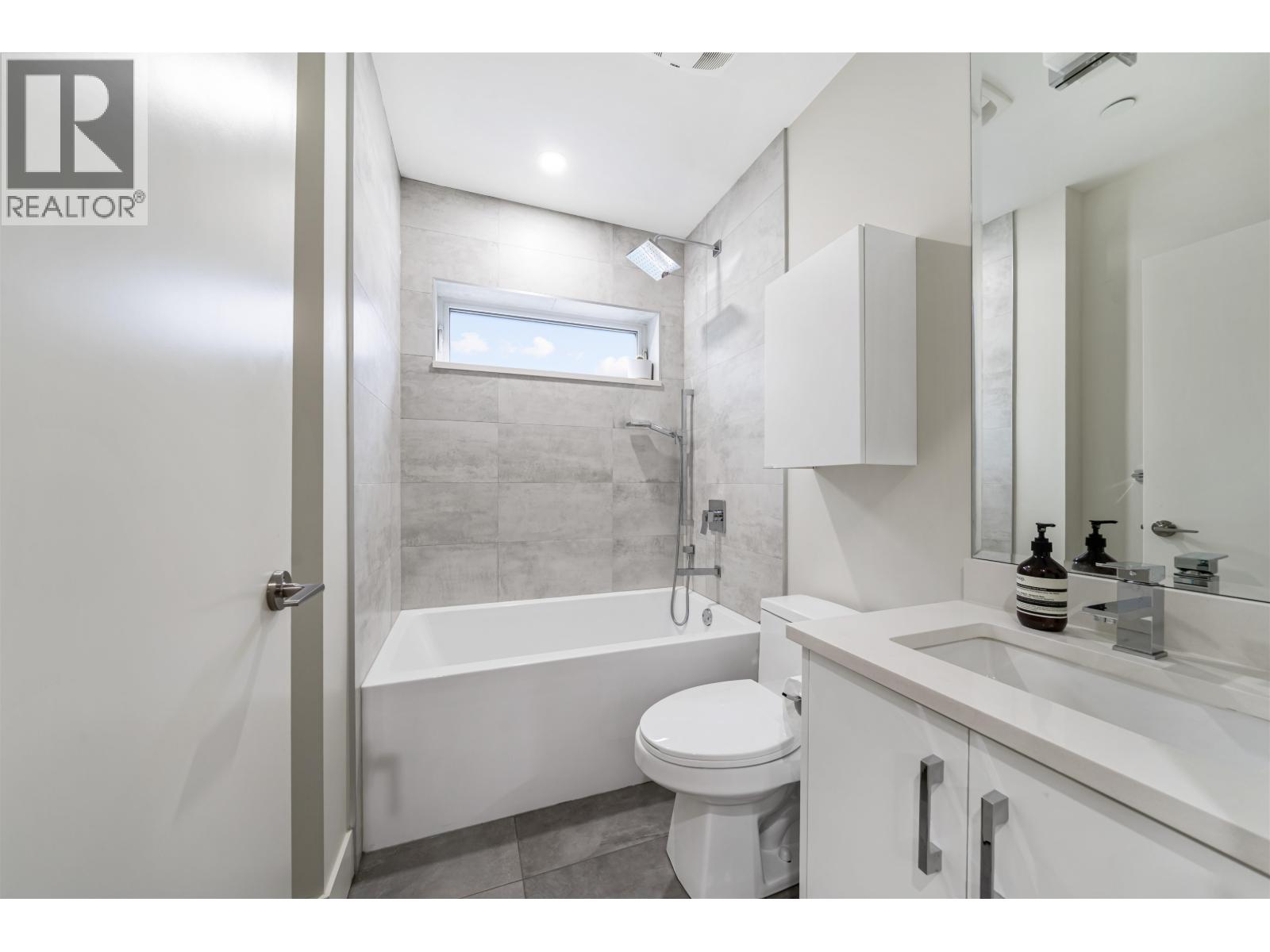 1758 E 14th Avenue, Vancouver, British Columbia  V5N 2E2 - Photo 18 - R3123324