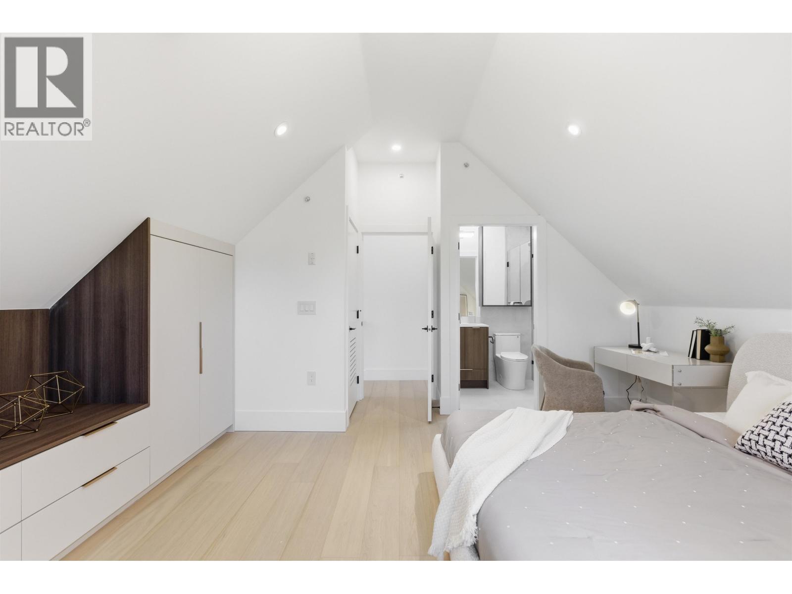 2 546 E 46th Avenue, Vancouver, British Columbia  V5W 2A3 - Photo 17 - R3123350