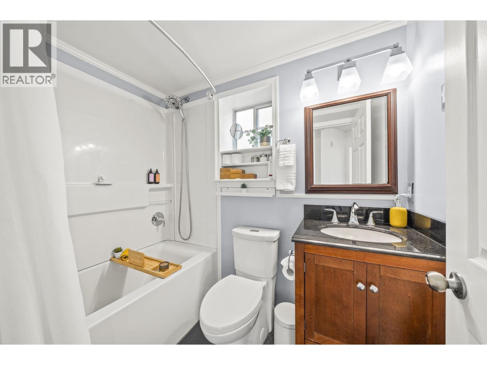 204 1883 E 10th Avenue, Vancouver, British Columbia  V5N 1X8 - Photo 20 - R3123353