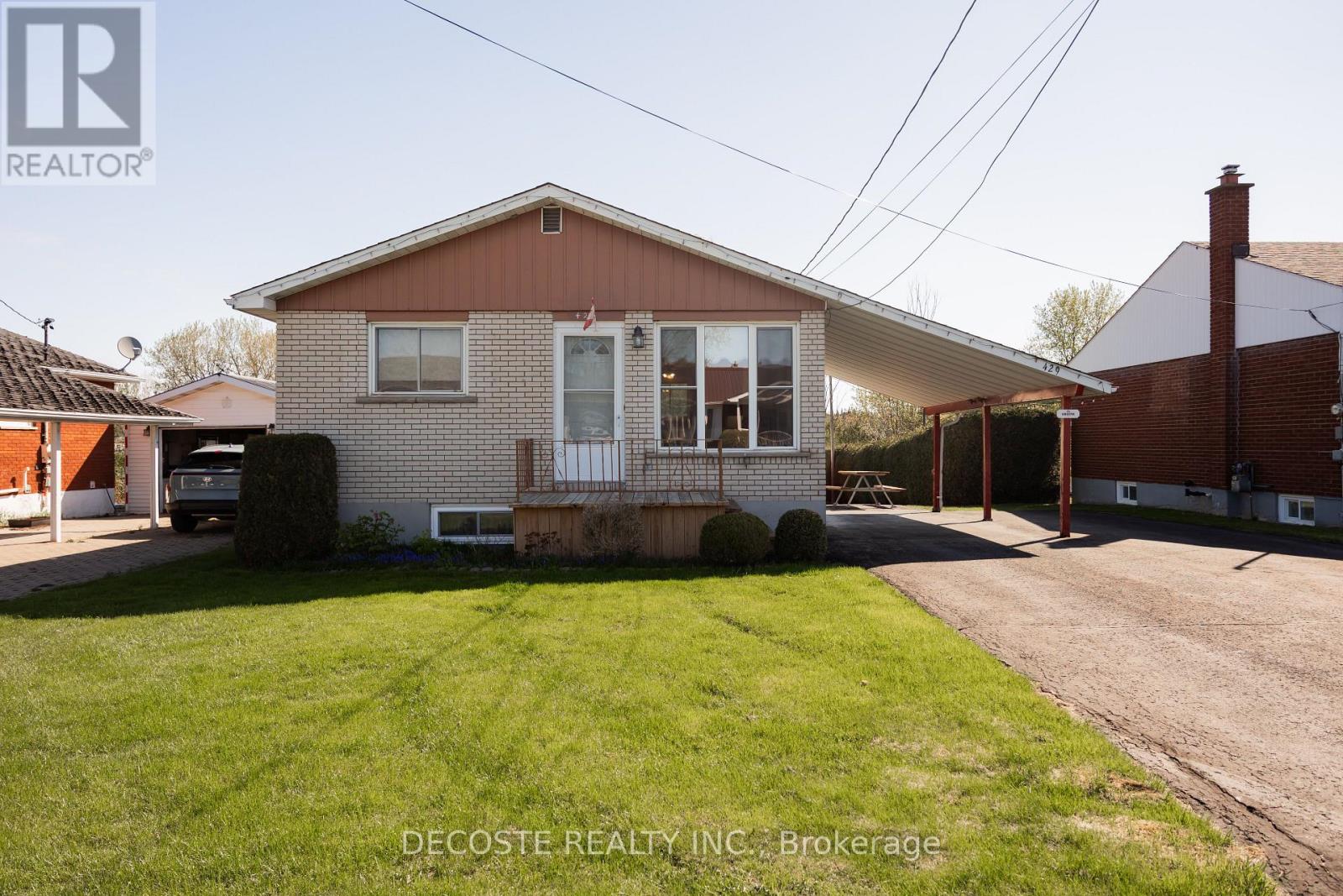 429 DOMINION STREET S, North Glengarry, Ontario