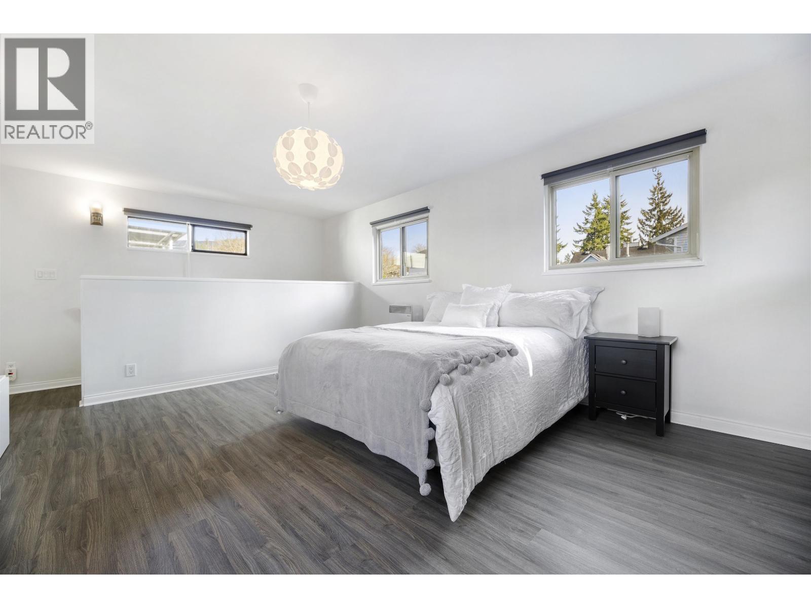 828 Nicolum Court, North Vancouver, British Columbia  V7H 2R8 - Photo 13 - R3123257