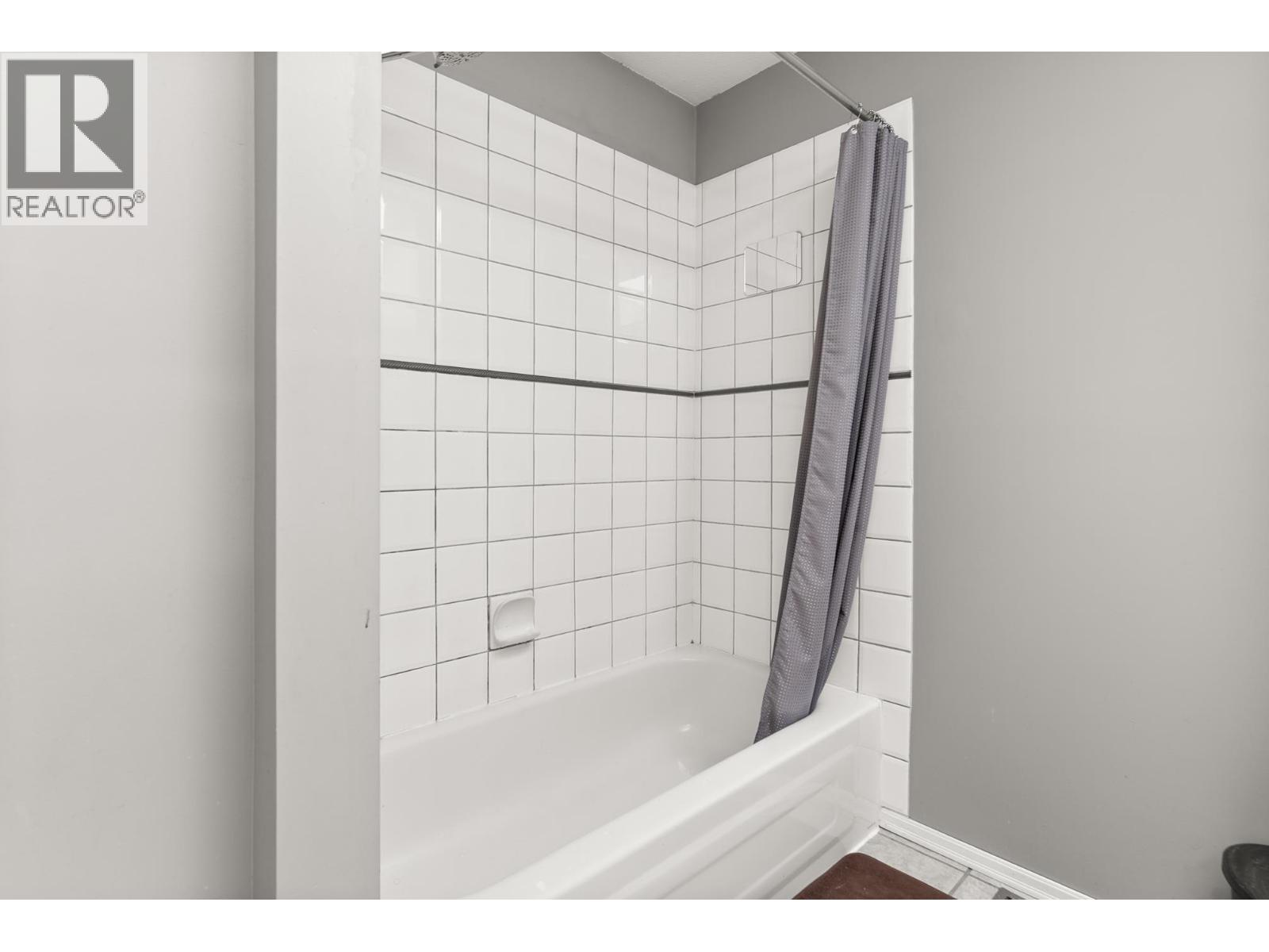 22191 Garratt Drive, Richmond, British Columbia  V6V 2P4 - Photo 30 - R3123279