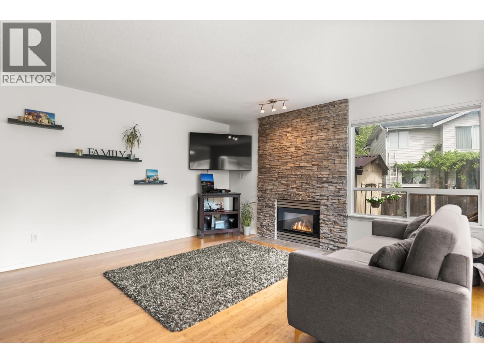 22191 Garratt Drive, Richmond, British Columbia  V6V 2P4 - Photo 9 - R3123279