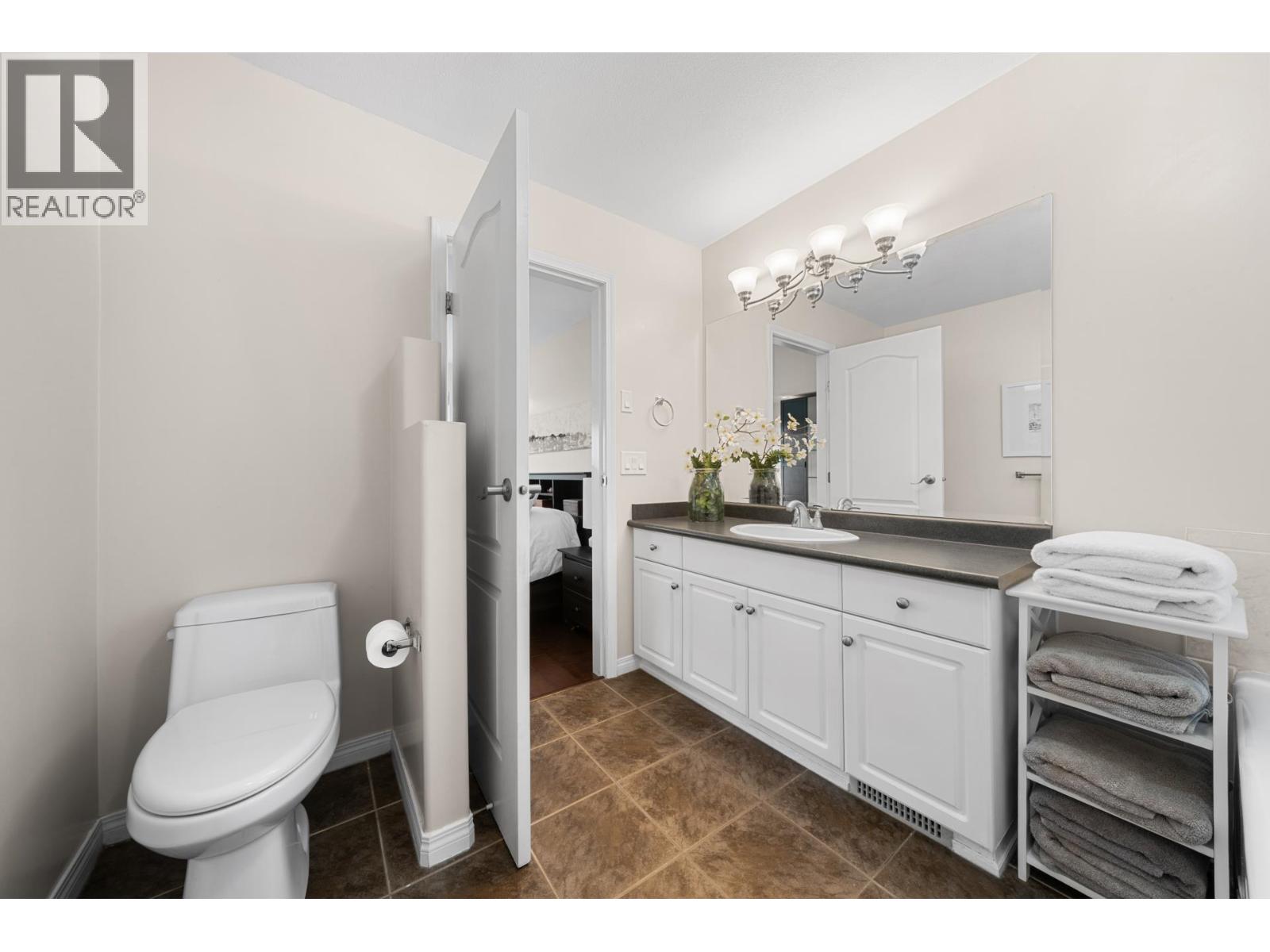 1611 Stoneridge Lane, Coquitlam, British Columbia  V3E 3K9 - Photo 17 - R3123285