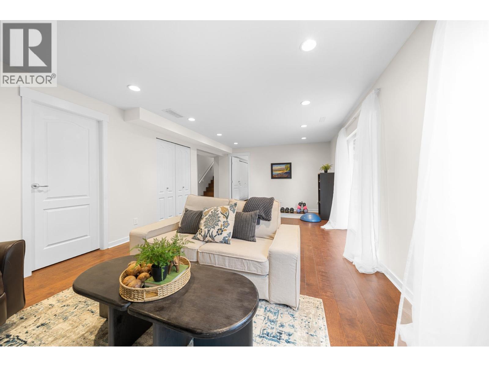 1611 Stoneridge Lane, Coquitlam, British Columbia  V3E 3K9 - Photo 27 - R3123285