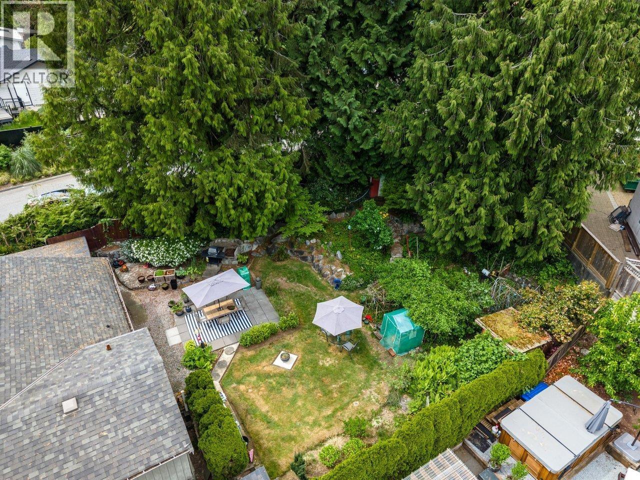 1380 Coleman Street, North Vancouver, British Columbia  V7K 1W6 - Photo 11 - R3123311