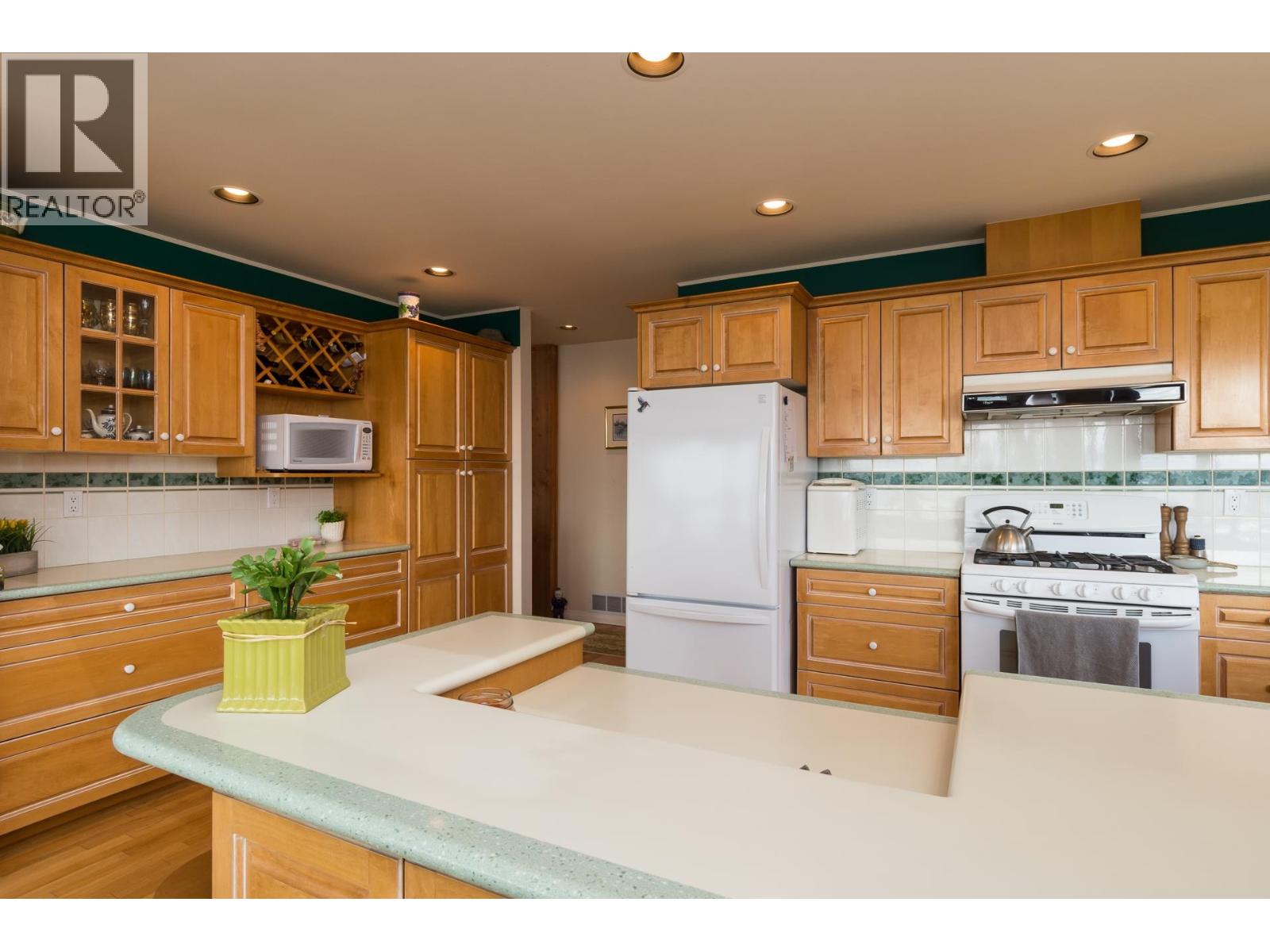 598 Tsawwassen Beach Road, Delta, British Columbia  V4M 4C7 - Photo 19 - R3123348