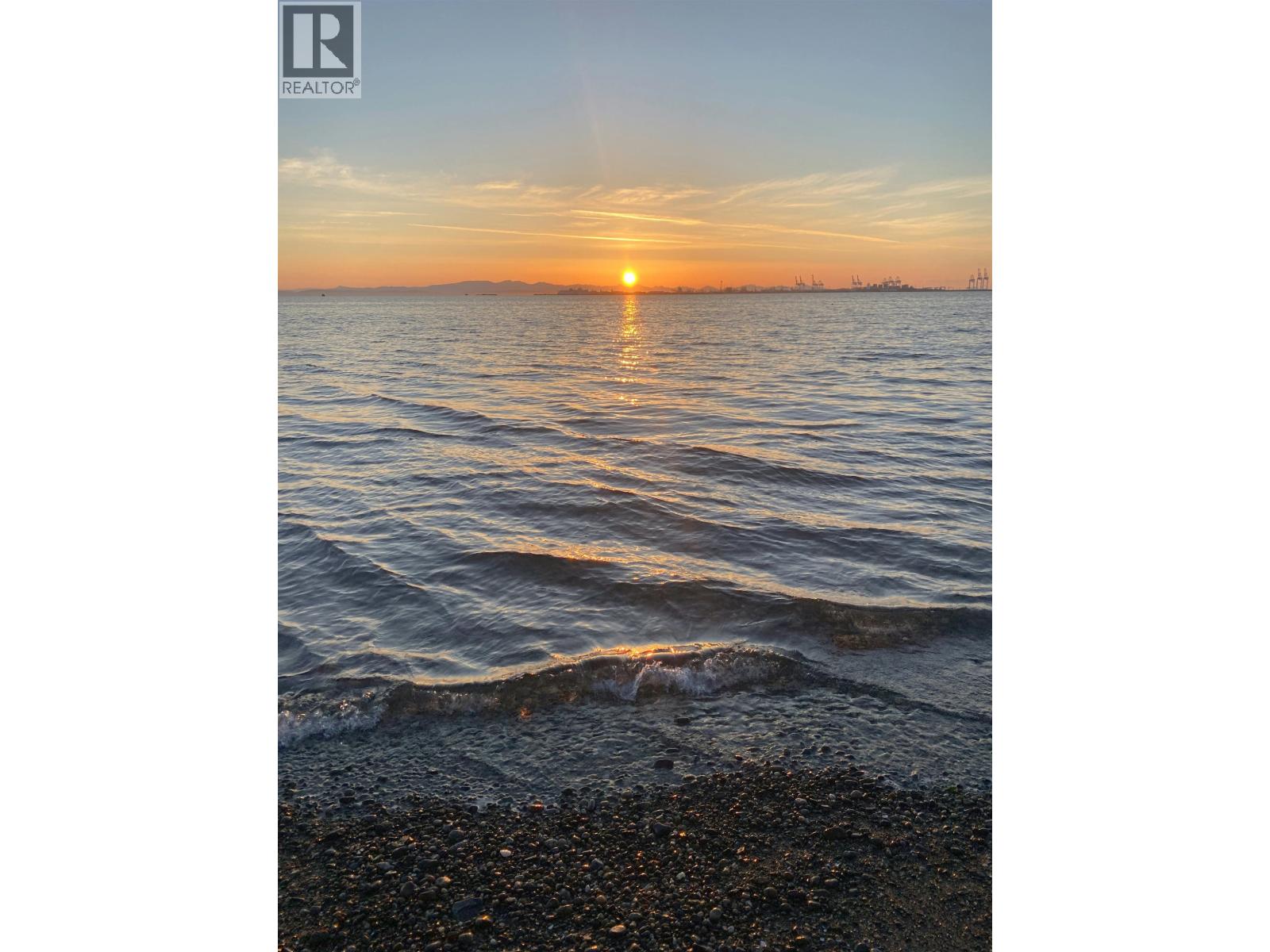 598 Tsawwassen Beach Road, Delta, British Columbia  V4M 4C7 - Photo 38 - R3123348